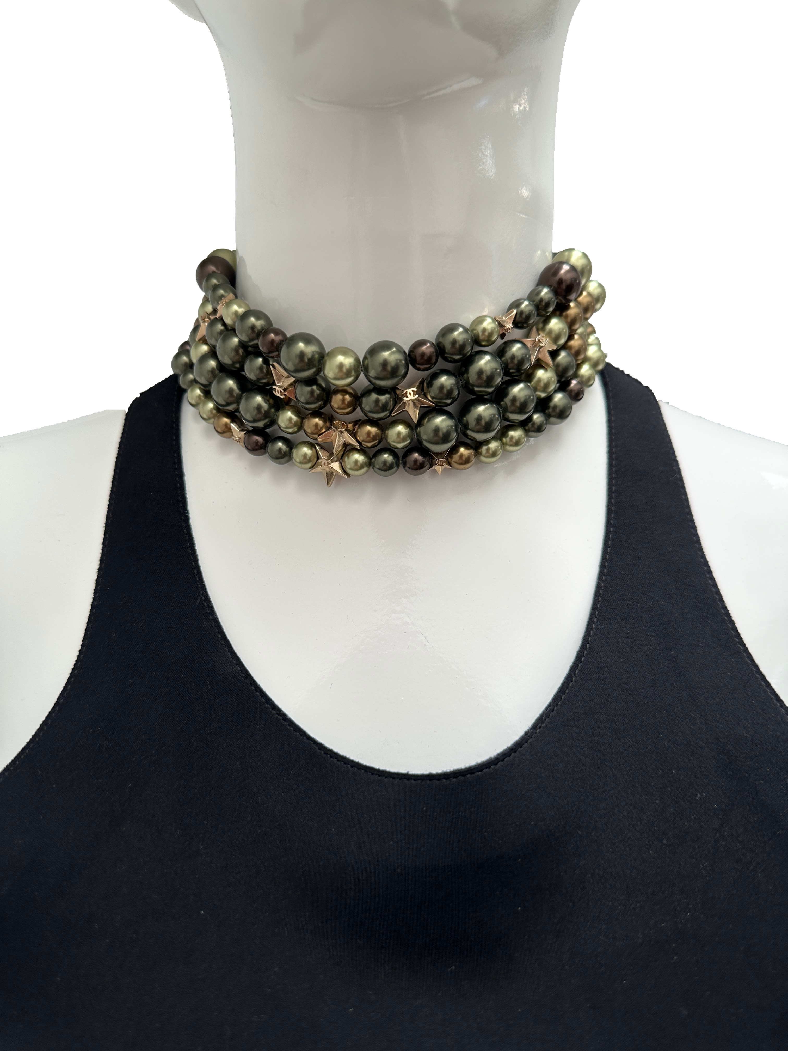 Chanel necklace collection Cuba