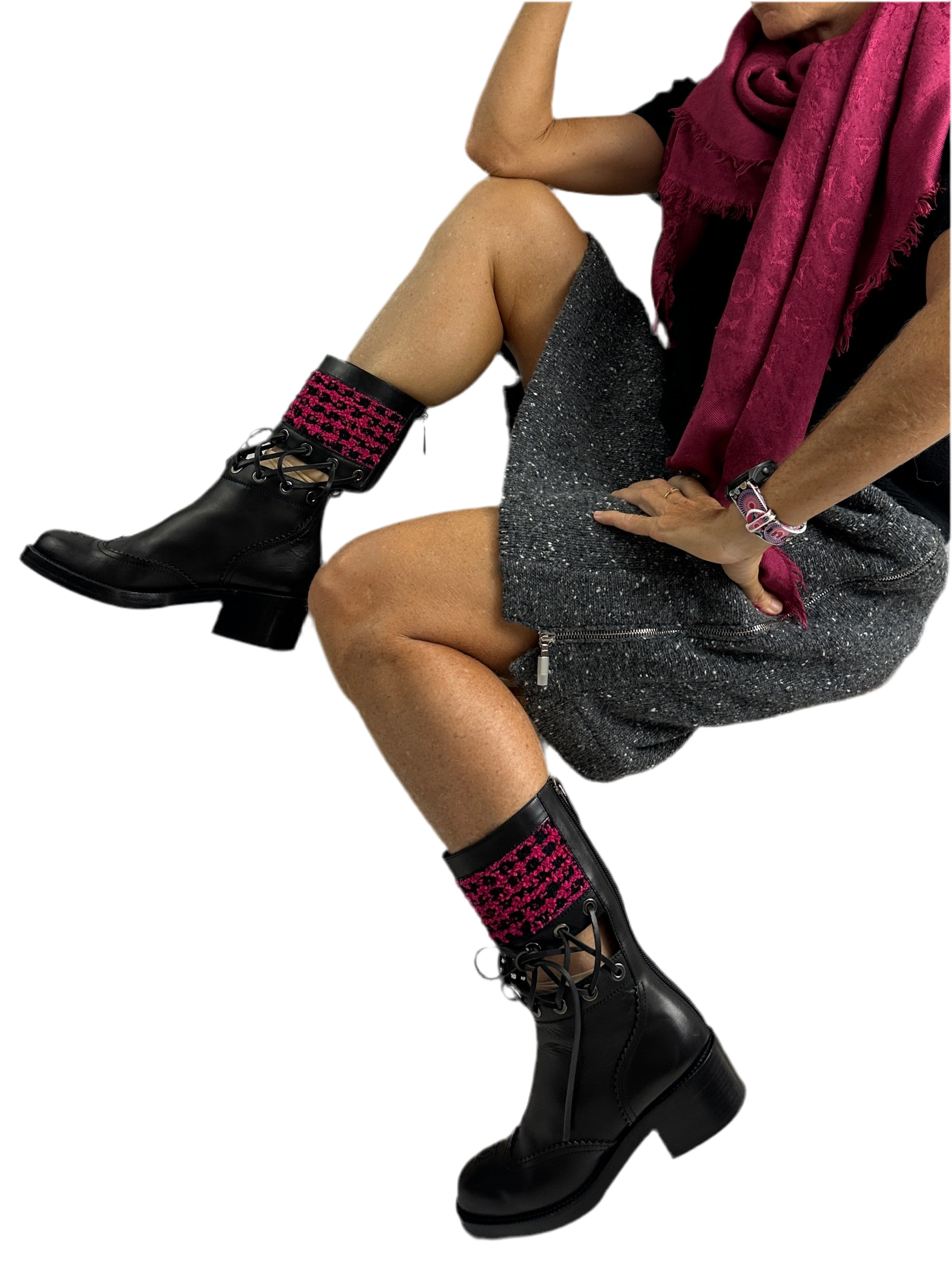 Chanel short boots black and fushia - size 37