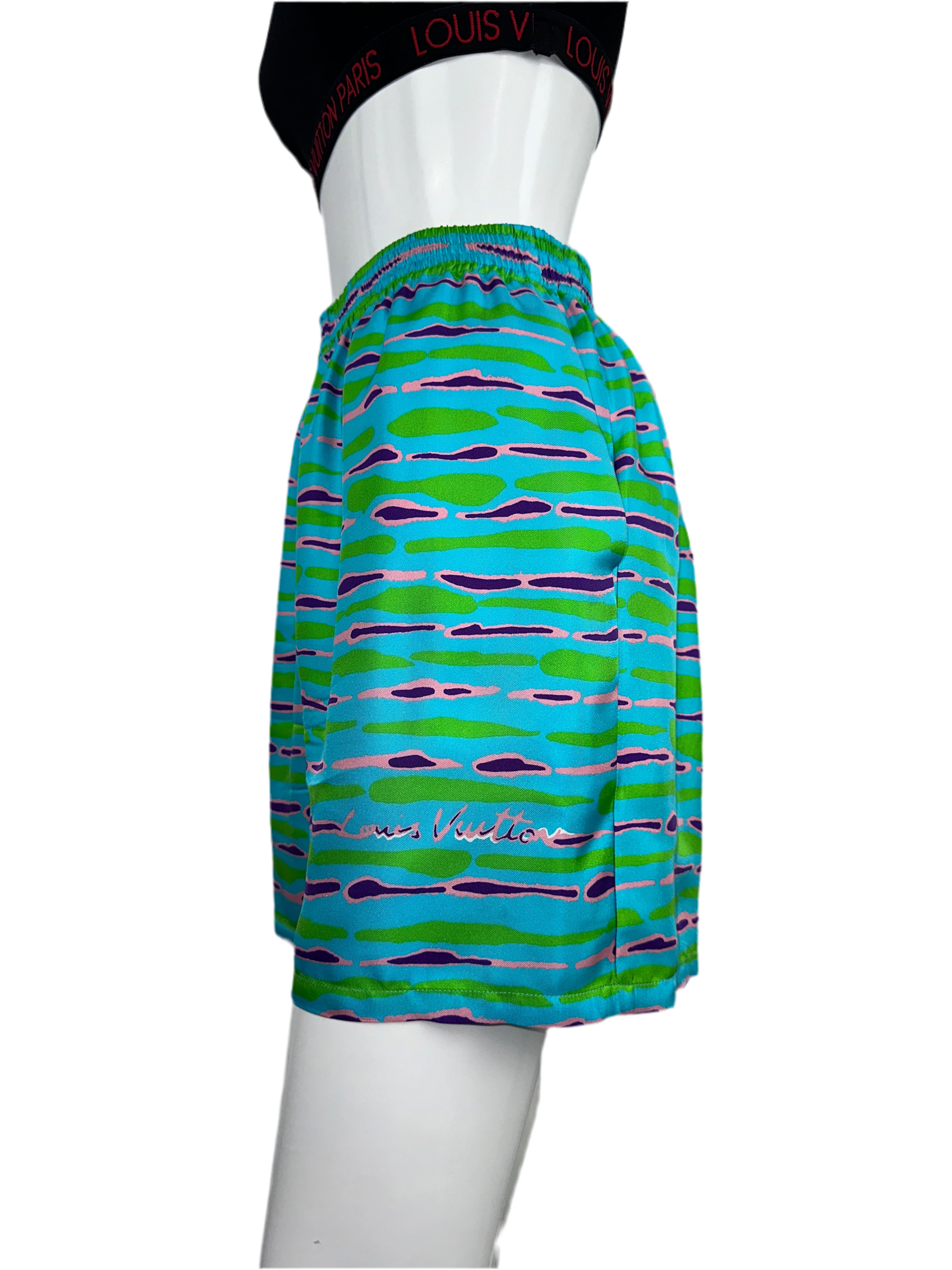 Louis Vuitton blue silk shorts with green, pink and purple shapes - size 34