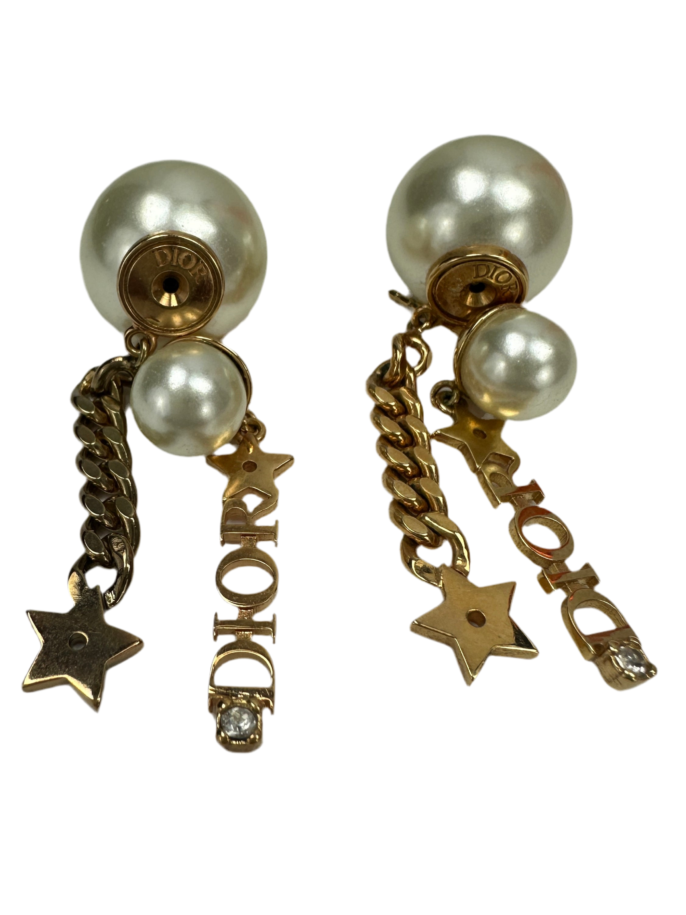 Dior la petite Tribale CD signature star details with pearl asymetric