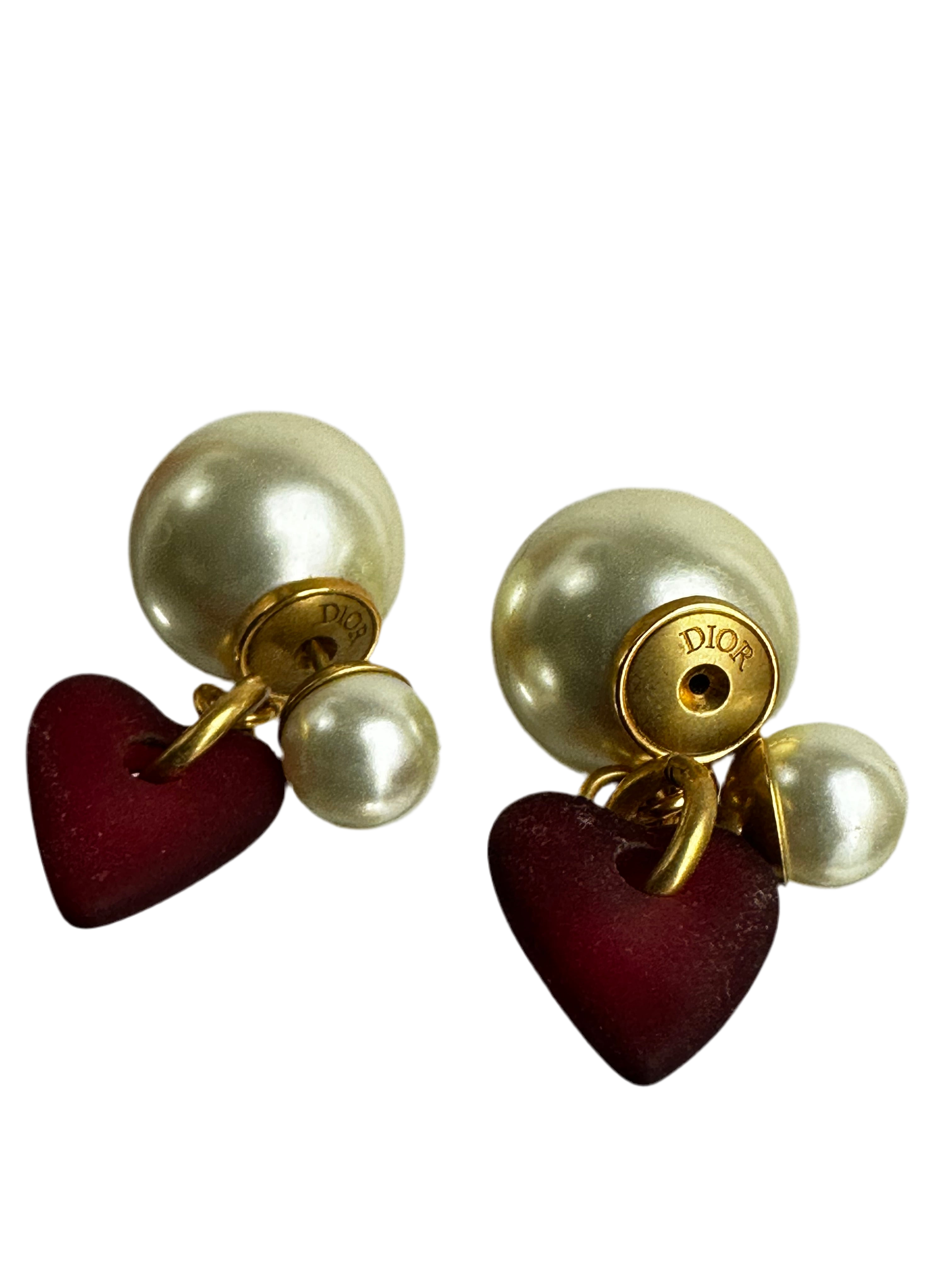 Dior pearl heart amour tribal earring gold red