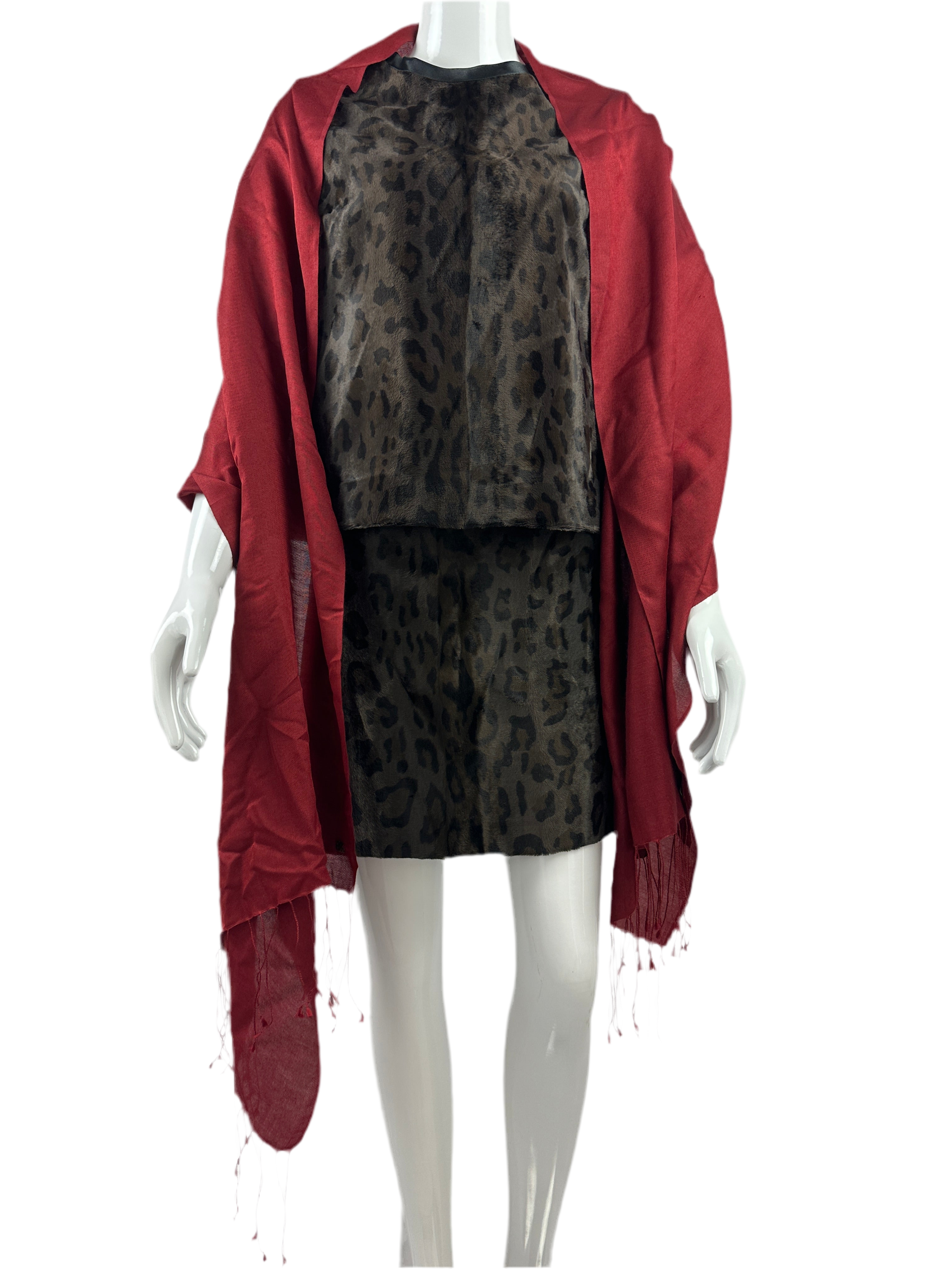 Hugo Boss red stole