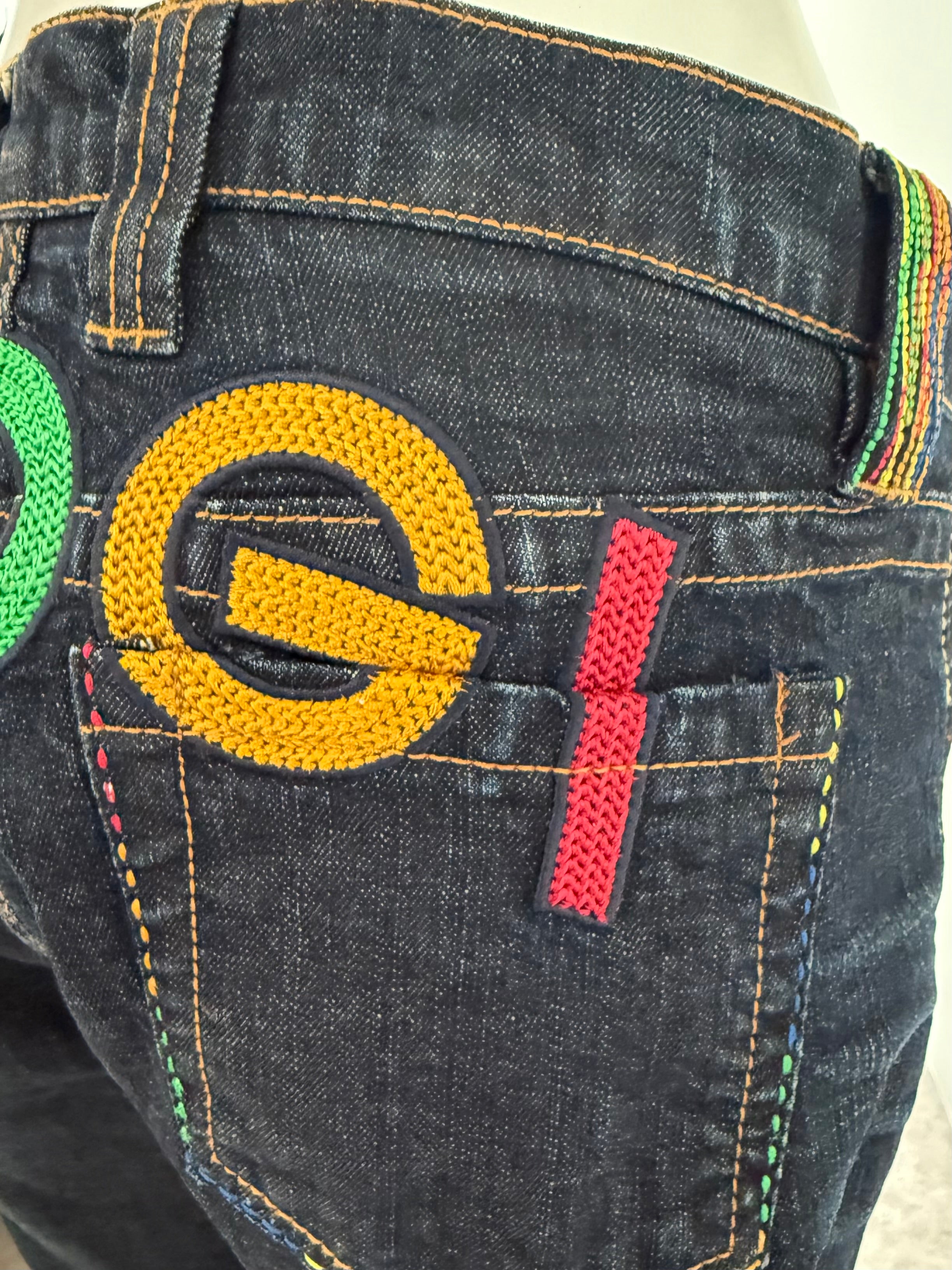 Coogi dark denim jeans with multicolor embroidery - size 33