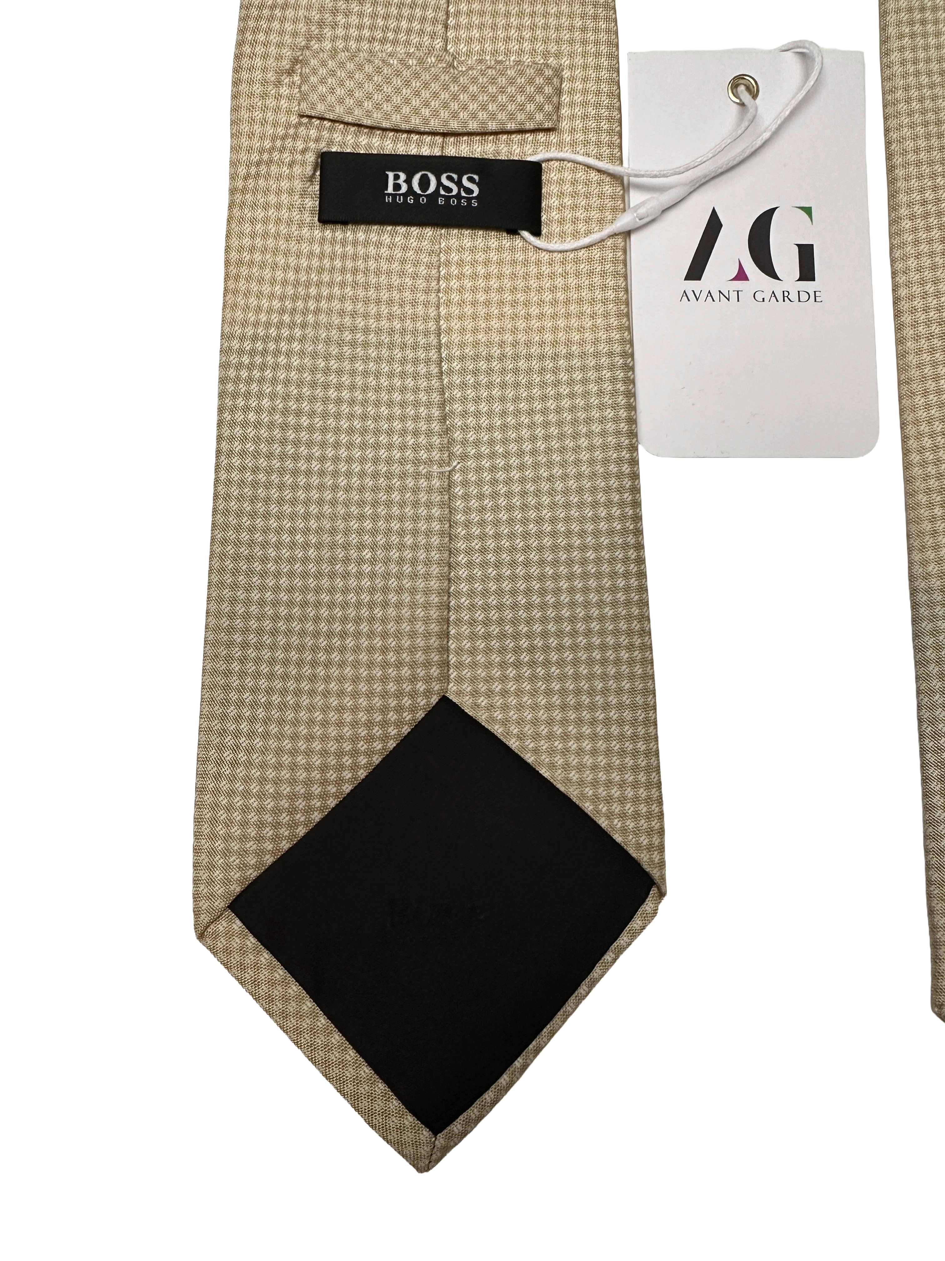 Hugo Boss silk tie (beige houndstooth pattern)