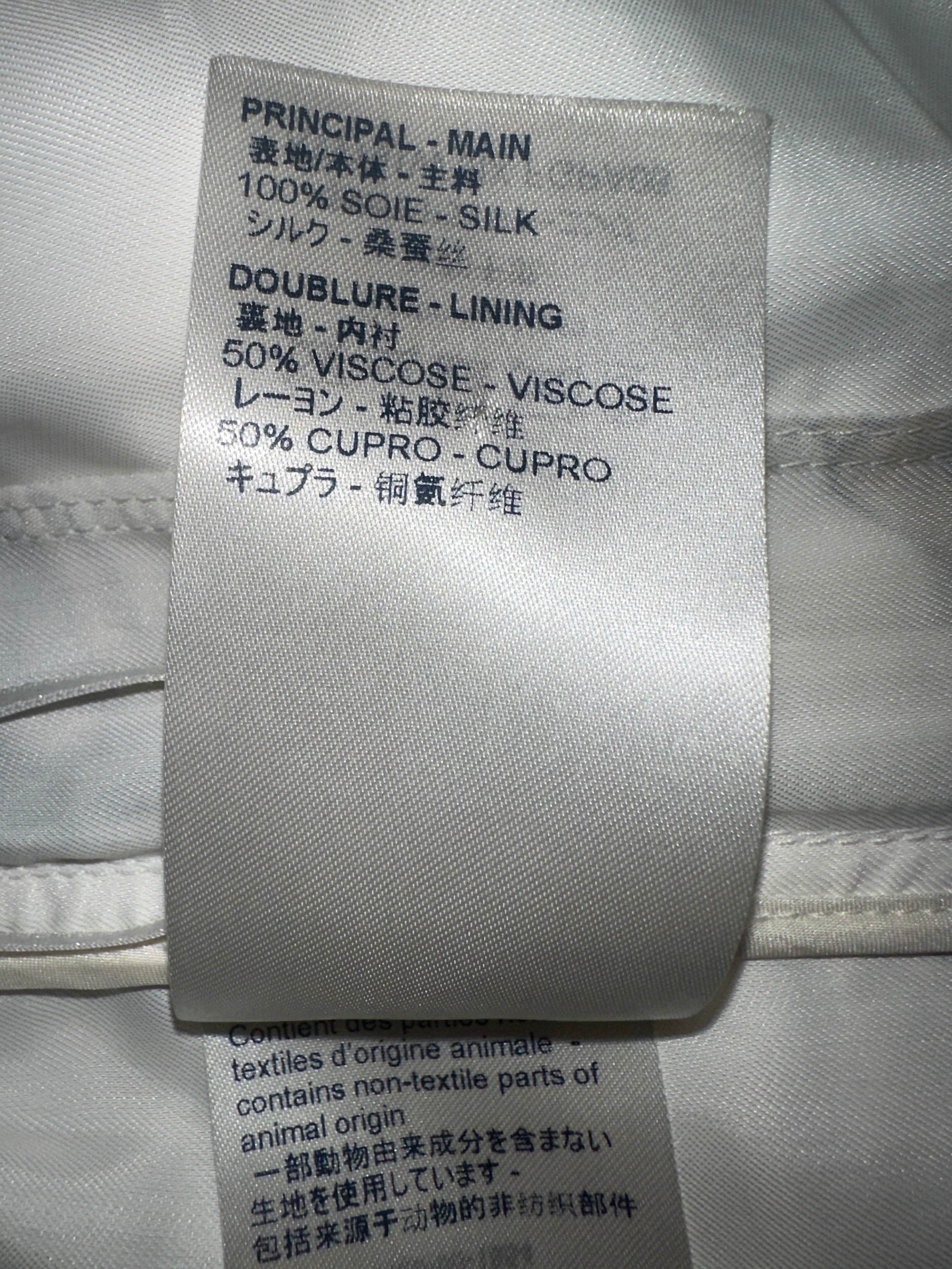 Louis Vuitton short beige with icon Louis Vuitton - size 34