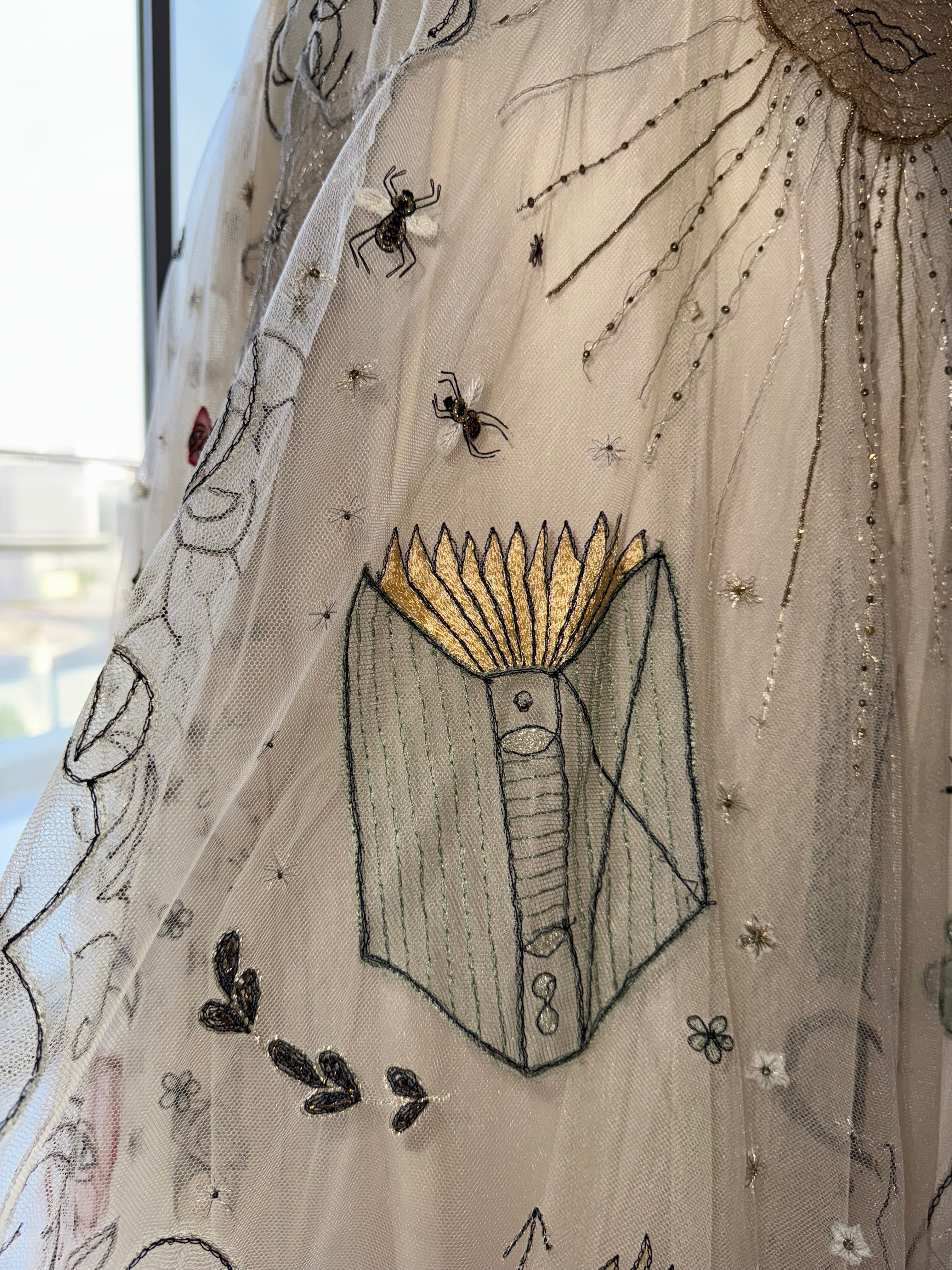 Dior long embroidered skirt - size 36