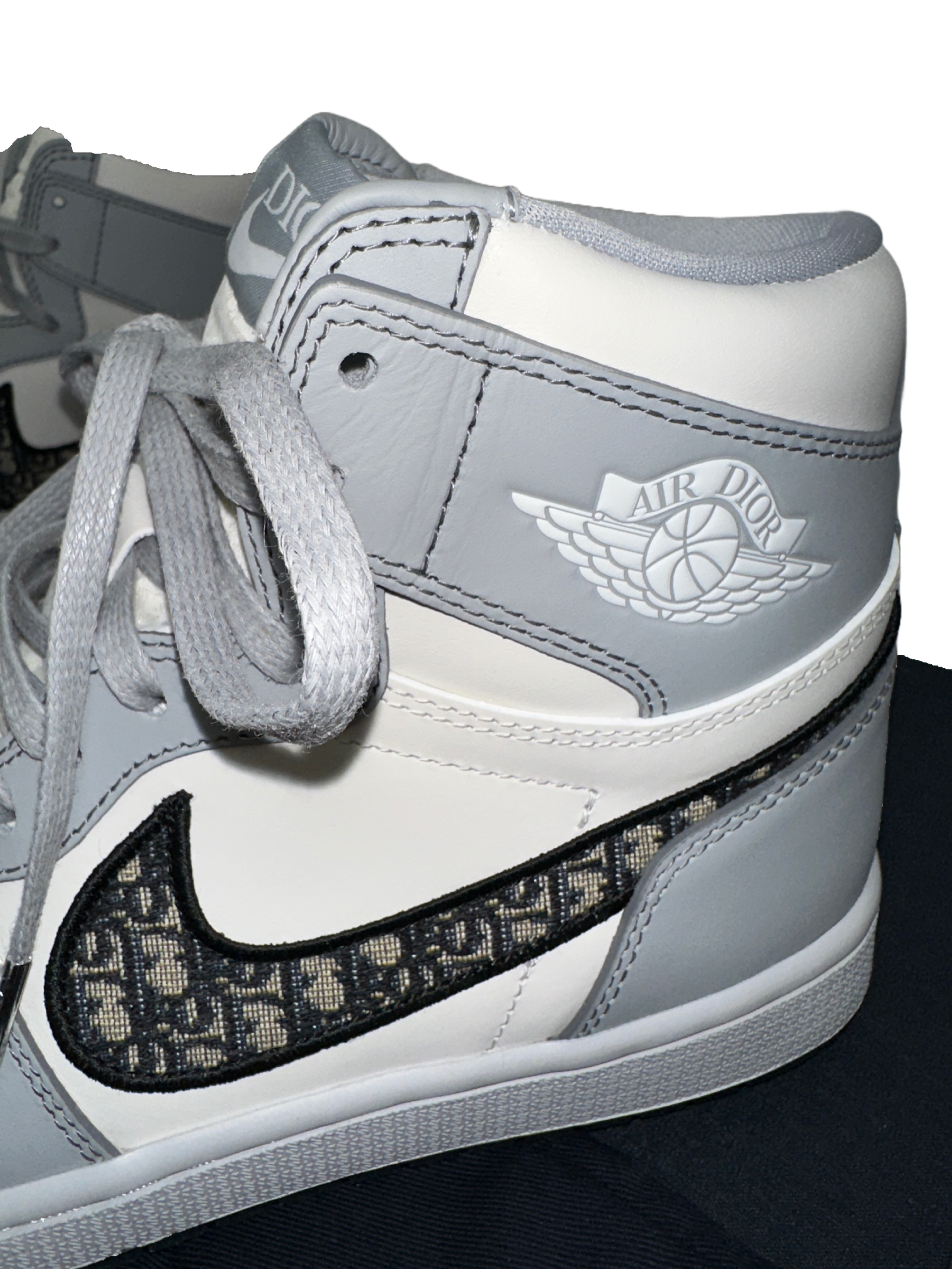 Air Jordan 1 High Dior - size 41.5