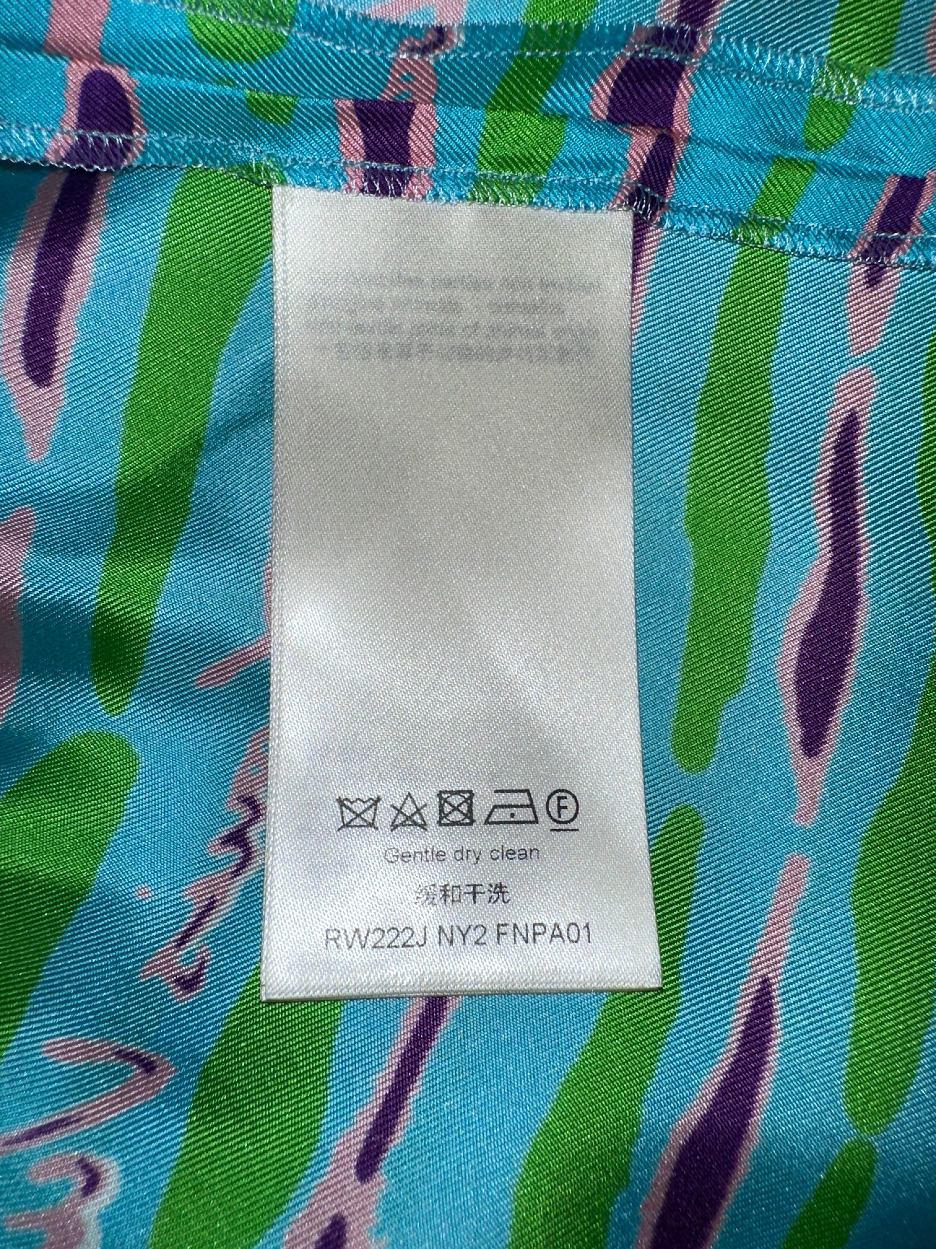 Louis Vuitton blue silk shorts with green, pink and purple shapes - size 34