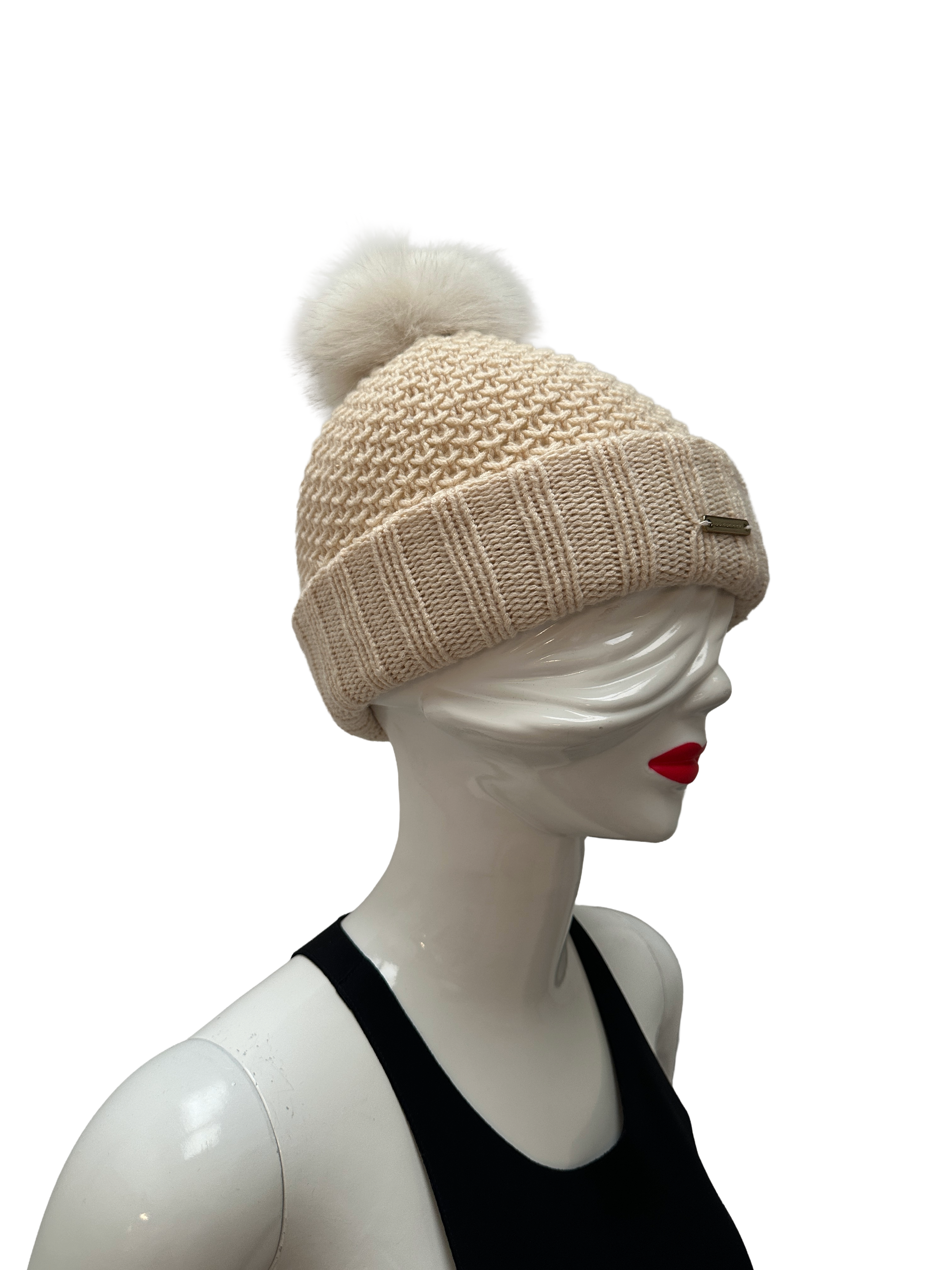 Burberry beige wool beanie