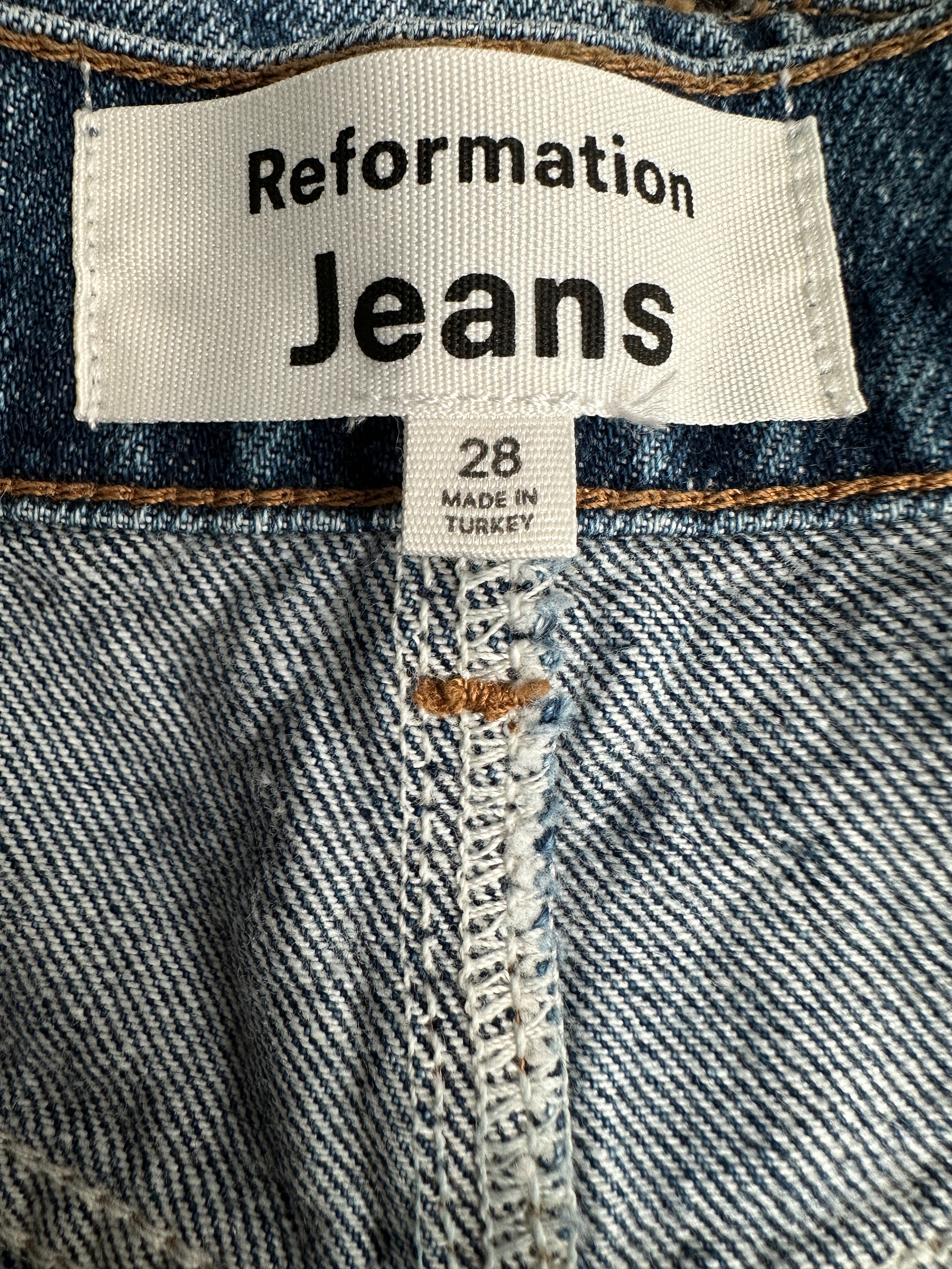 Reformation blue denim midi skirt with front split - size 28