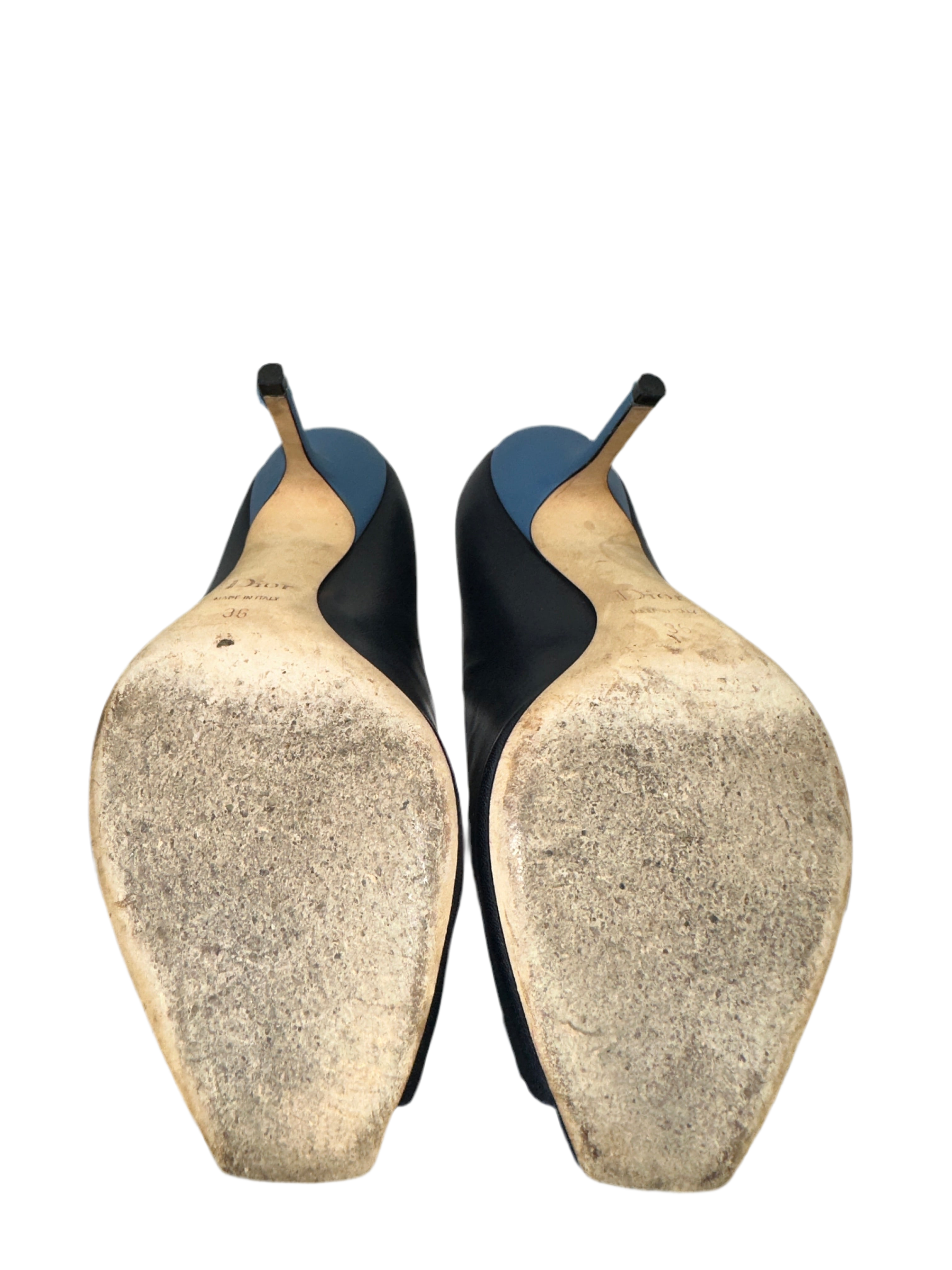 Dior black leather pumps embellished with a flowerbud - size 36