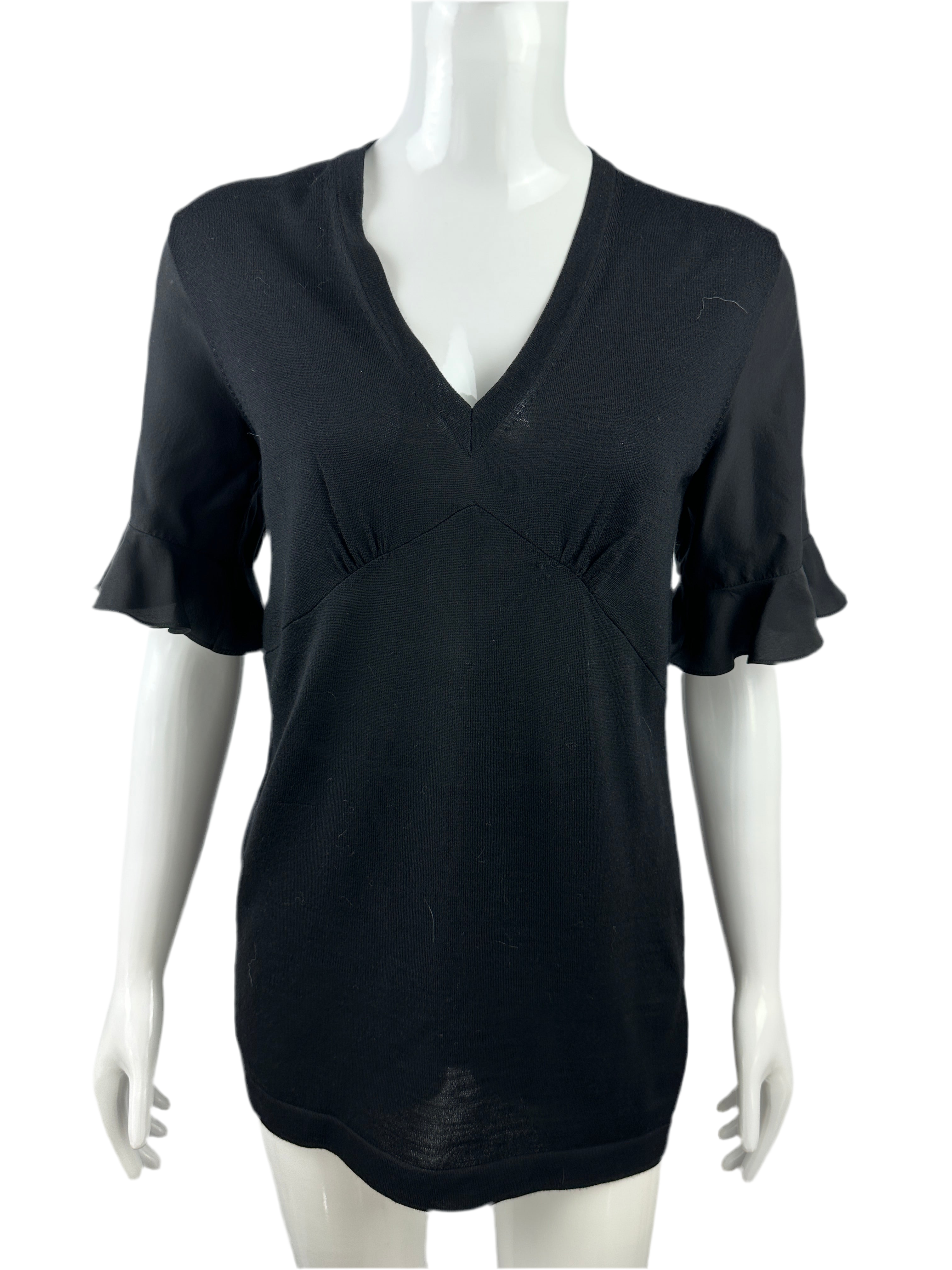 Louis Vuitton black top with V-neck and silk sleeves - size 34
