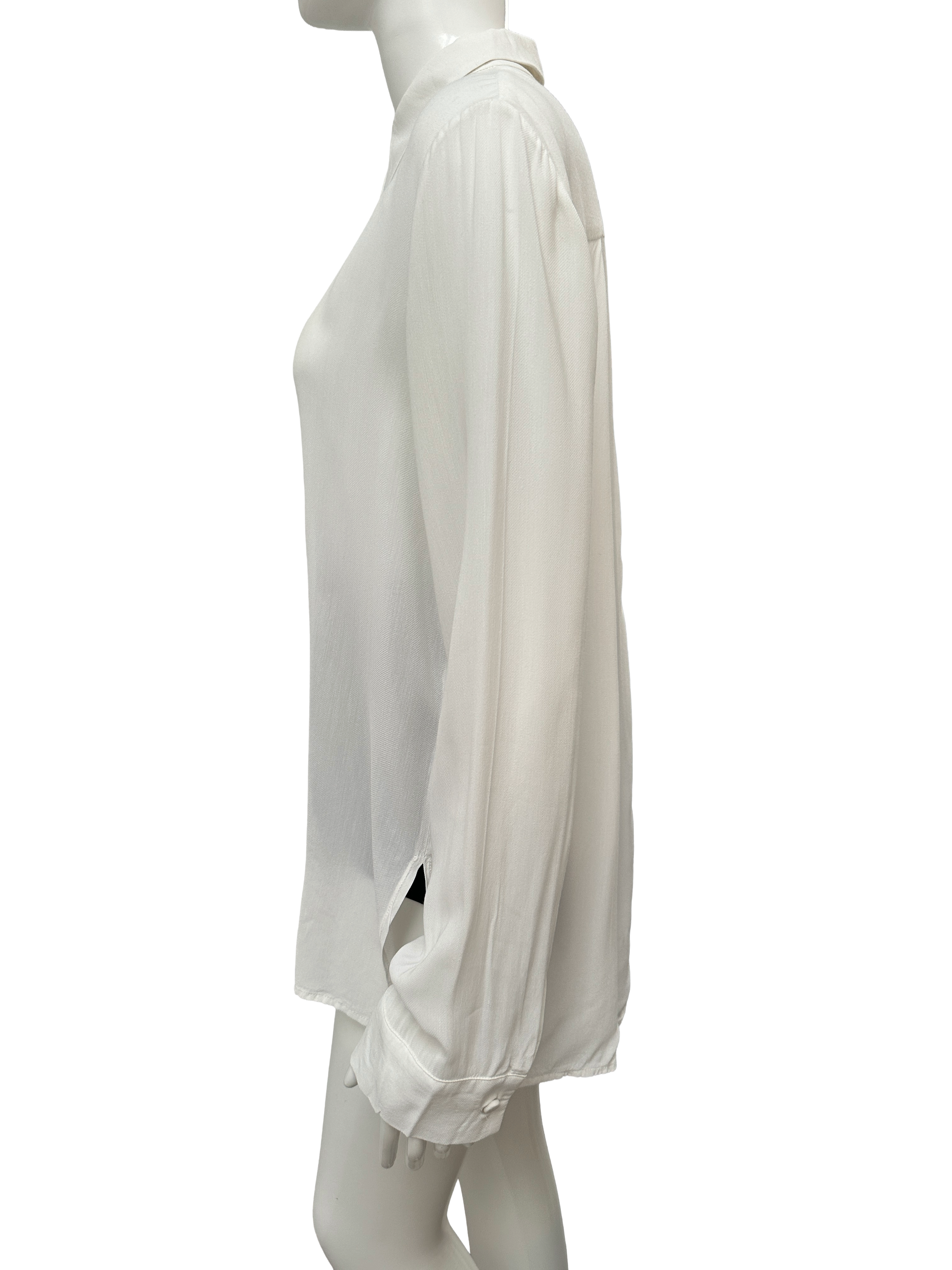 The Row ivory fluid viscose shirt - size S