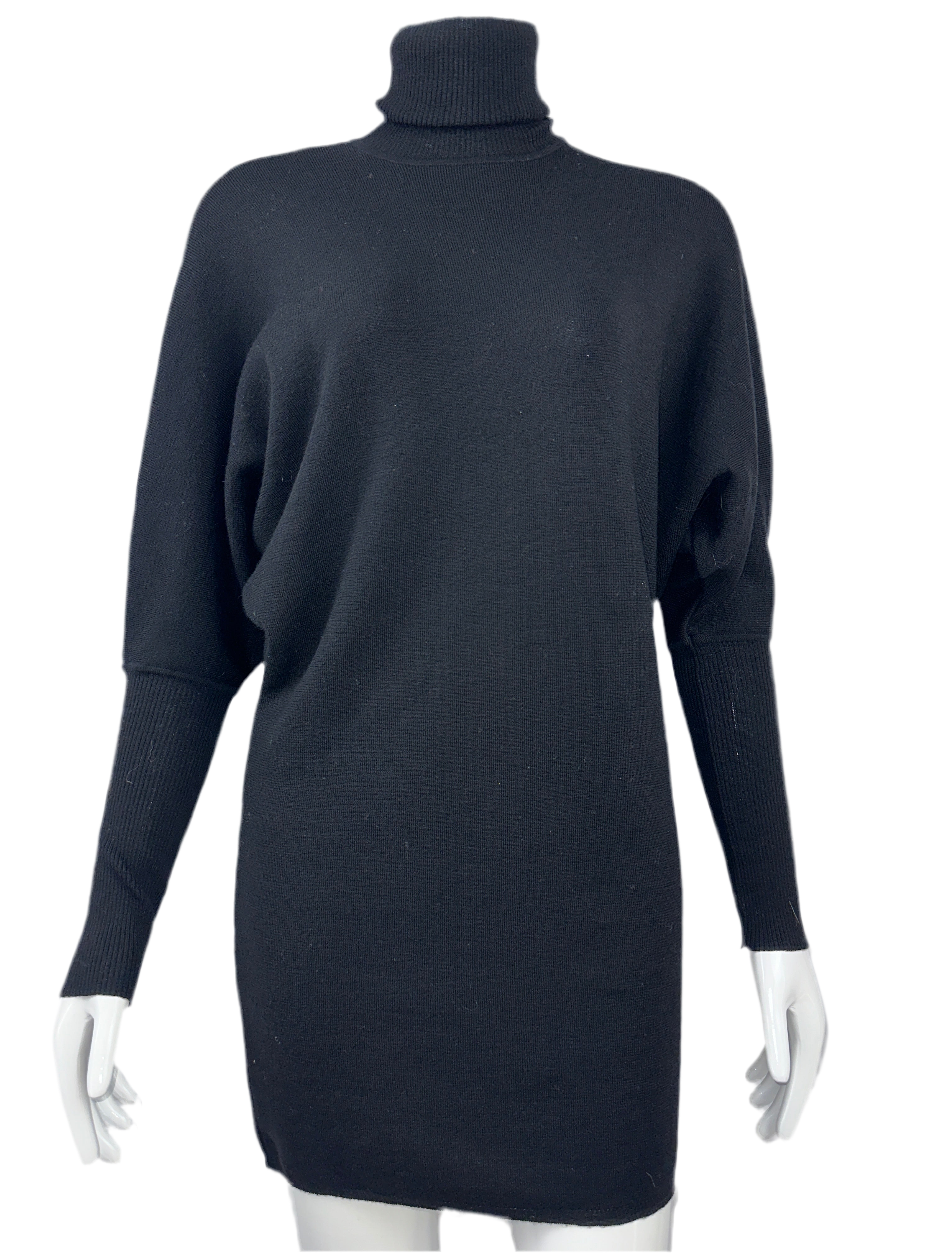 Max Mara turtleneck sweater dress with batwing sleeves - size 36