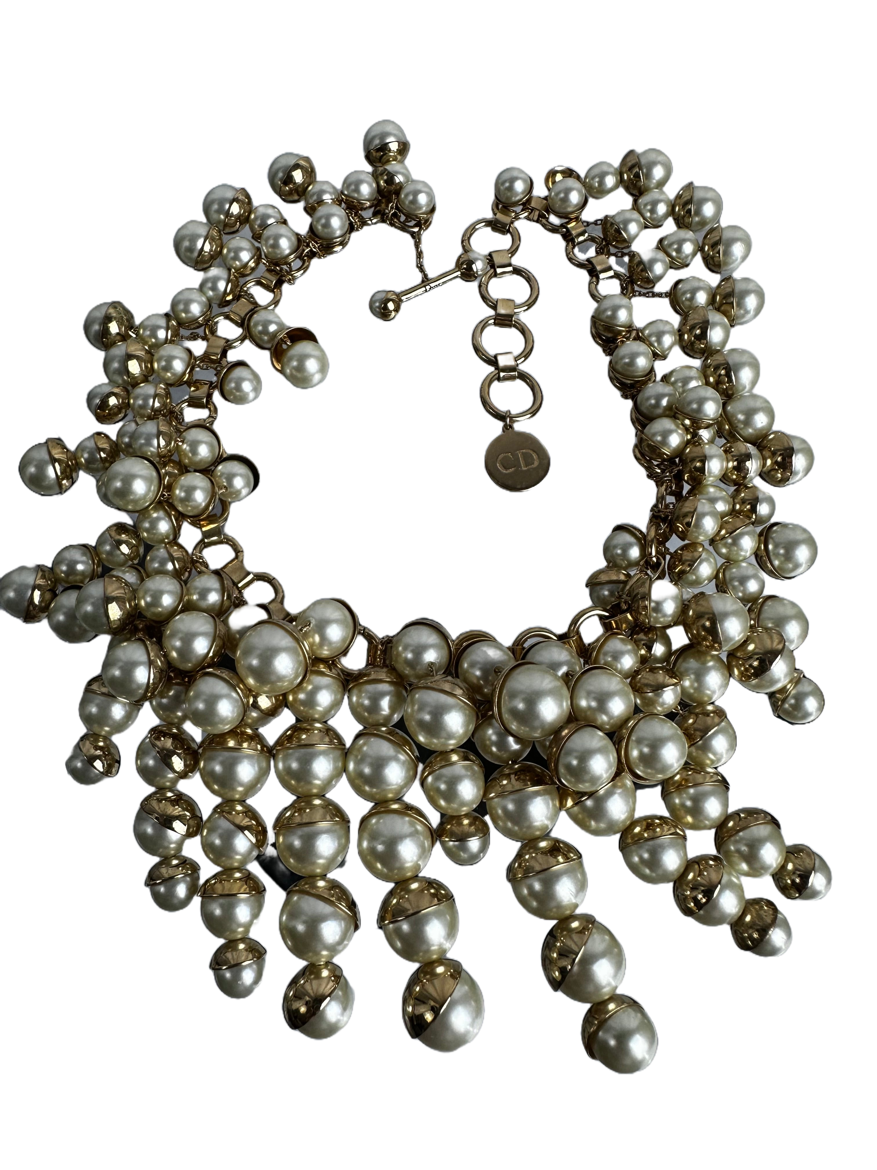 Dior pearl necklace