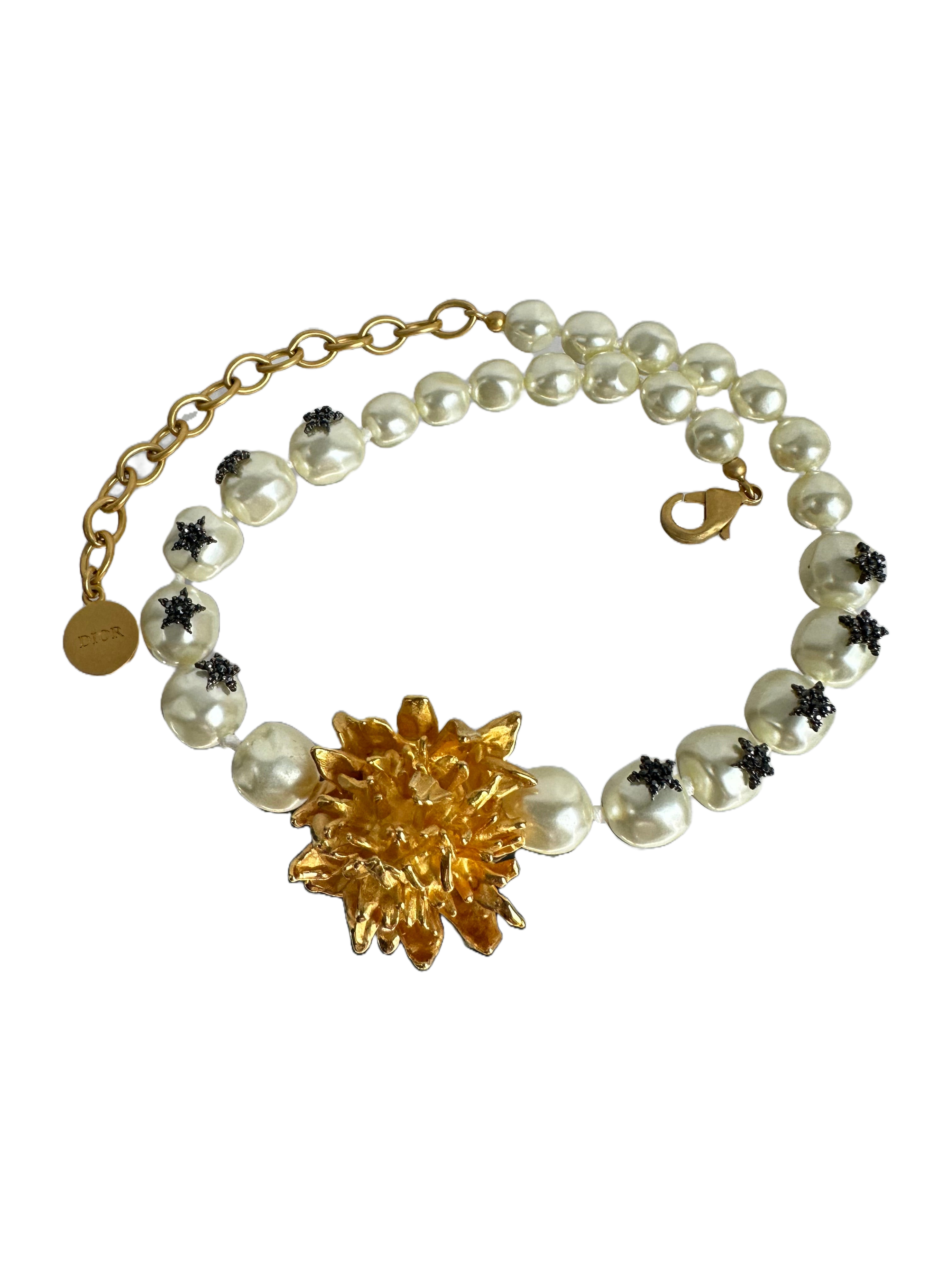 Dior jardin gold finish choker with pearl