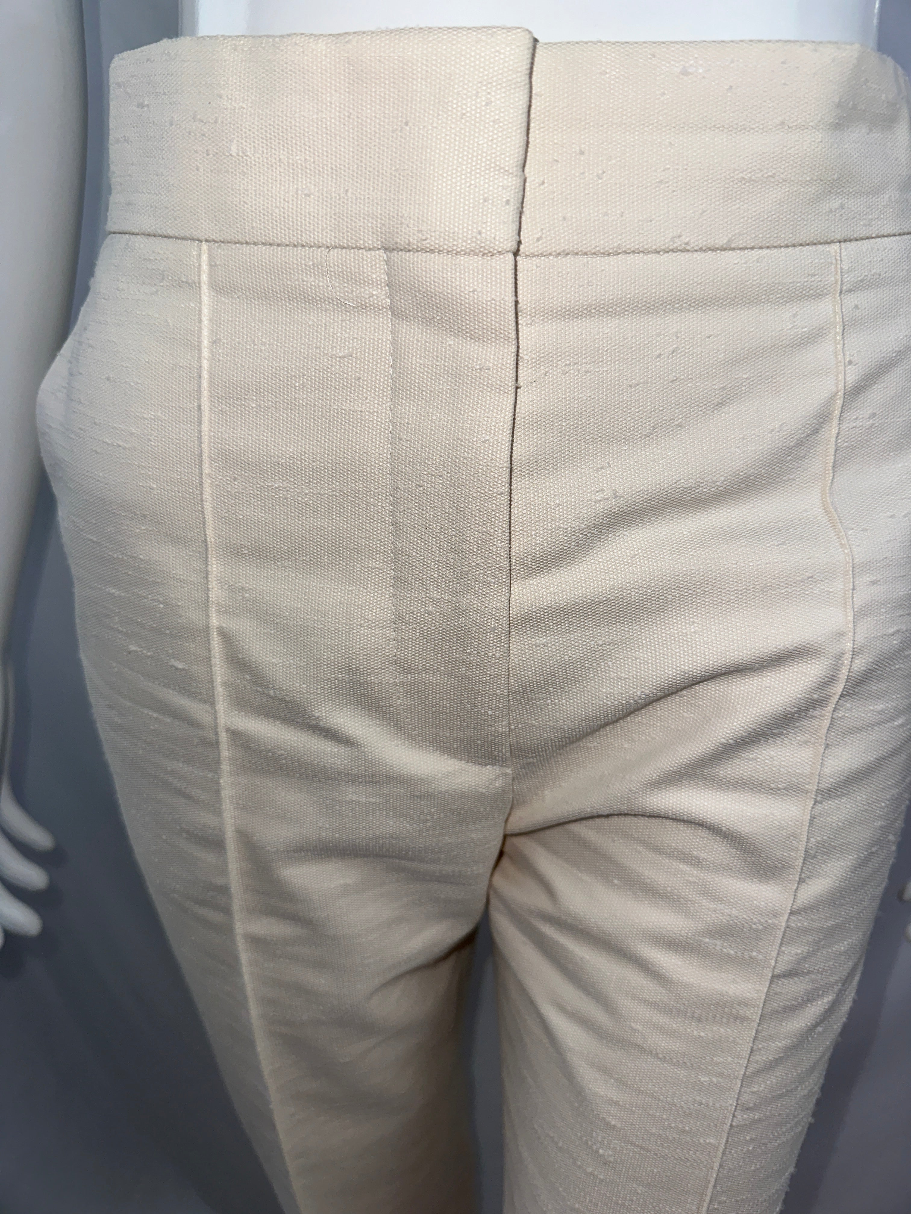Dior short white pants with embossed lines - size 34