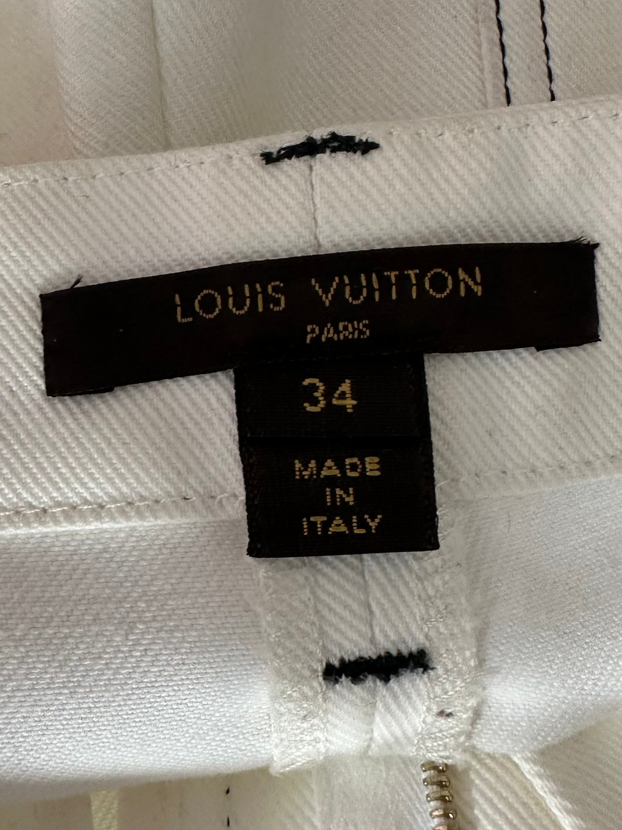Louis Vuitton white shorts - size 34