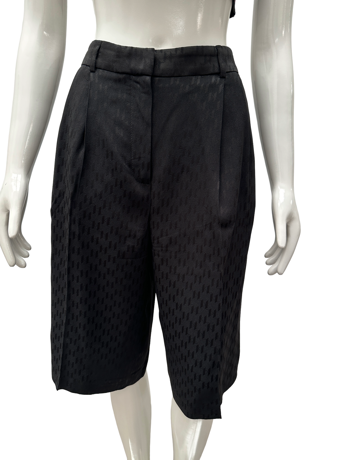 Karl Lagerfeld black short with monogram - size 38