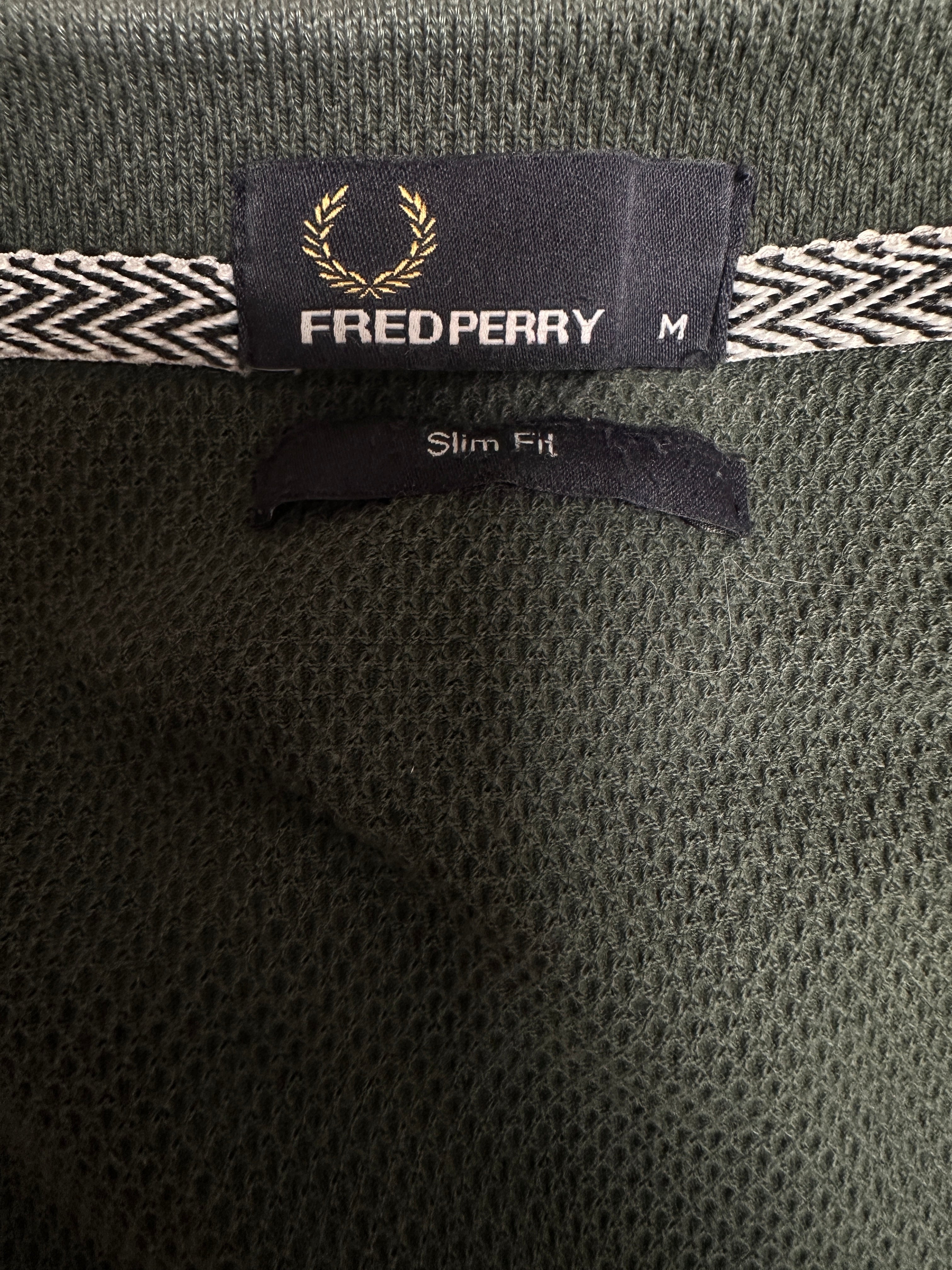 Fred Perry khaki green polo shirt - size M