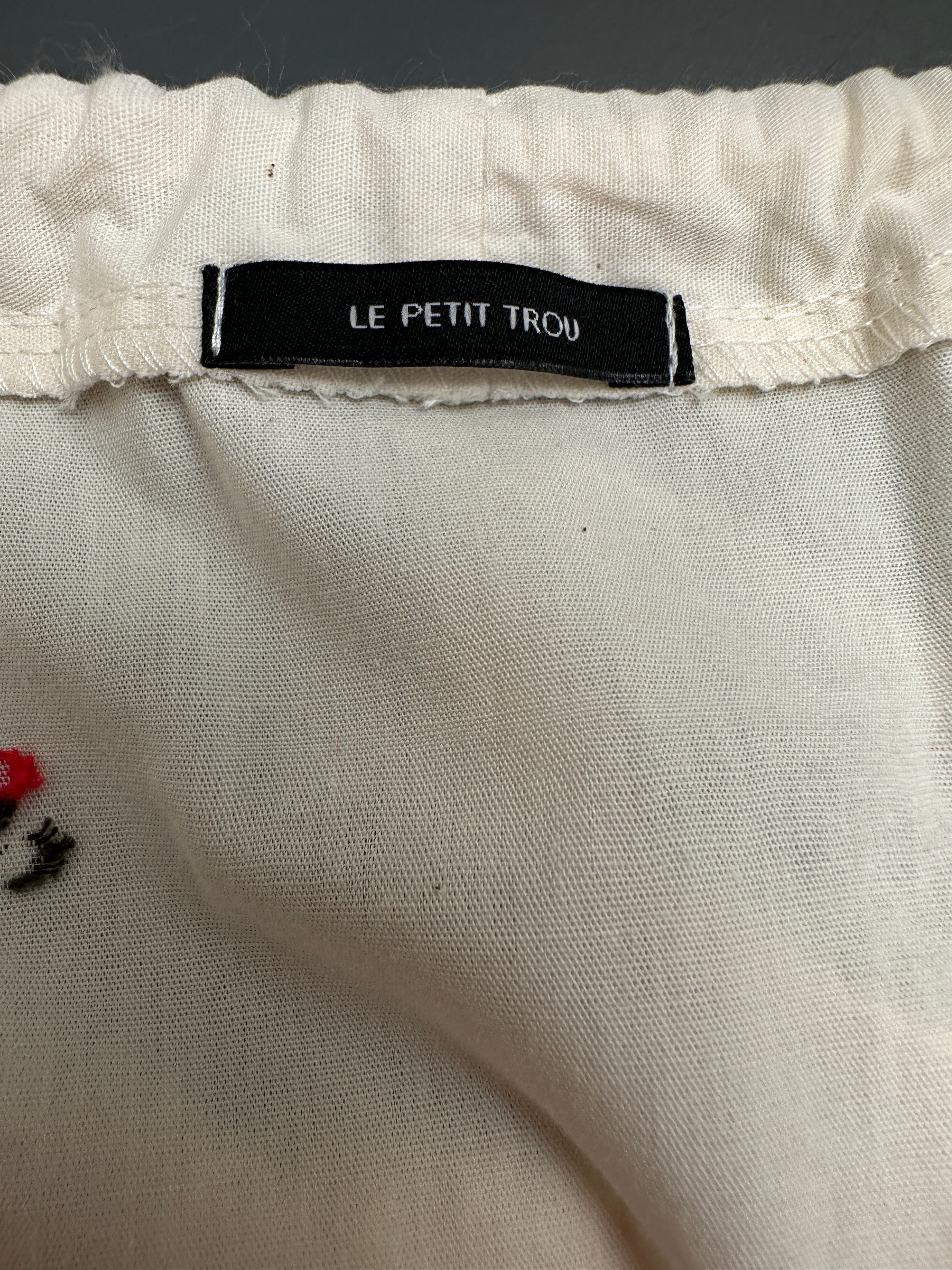 Le Petit Trou cherry embroidered cotton puff sleeve blouse - size TU