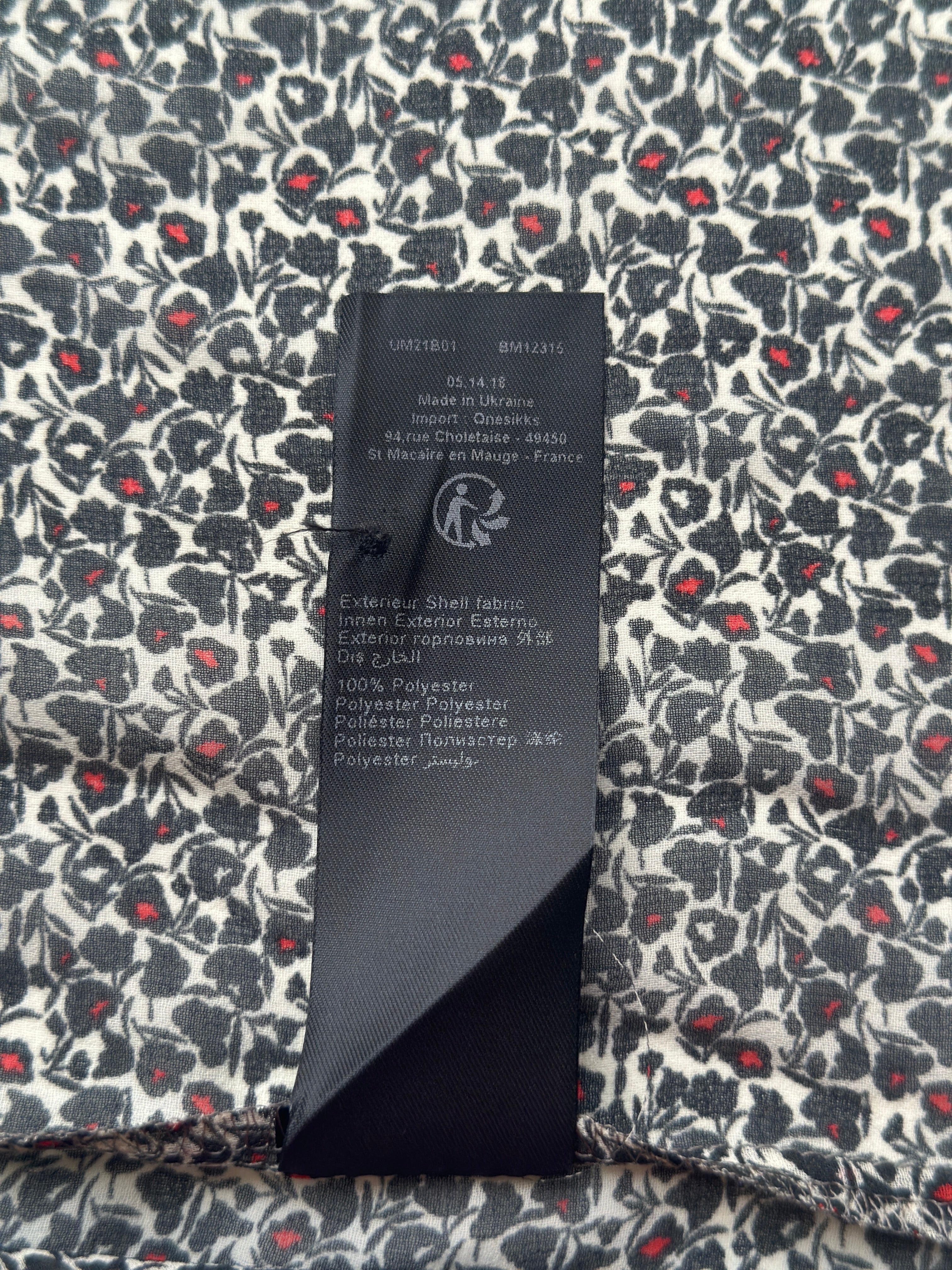 IKKS white blouse with black and red flower motifs - size 36