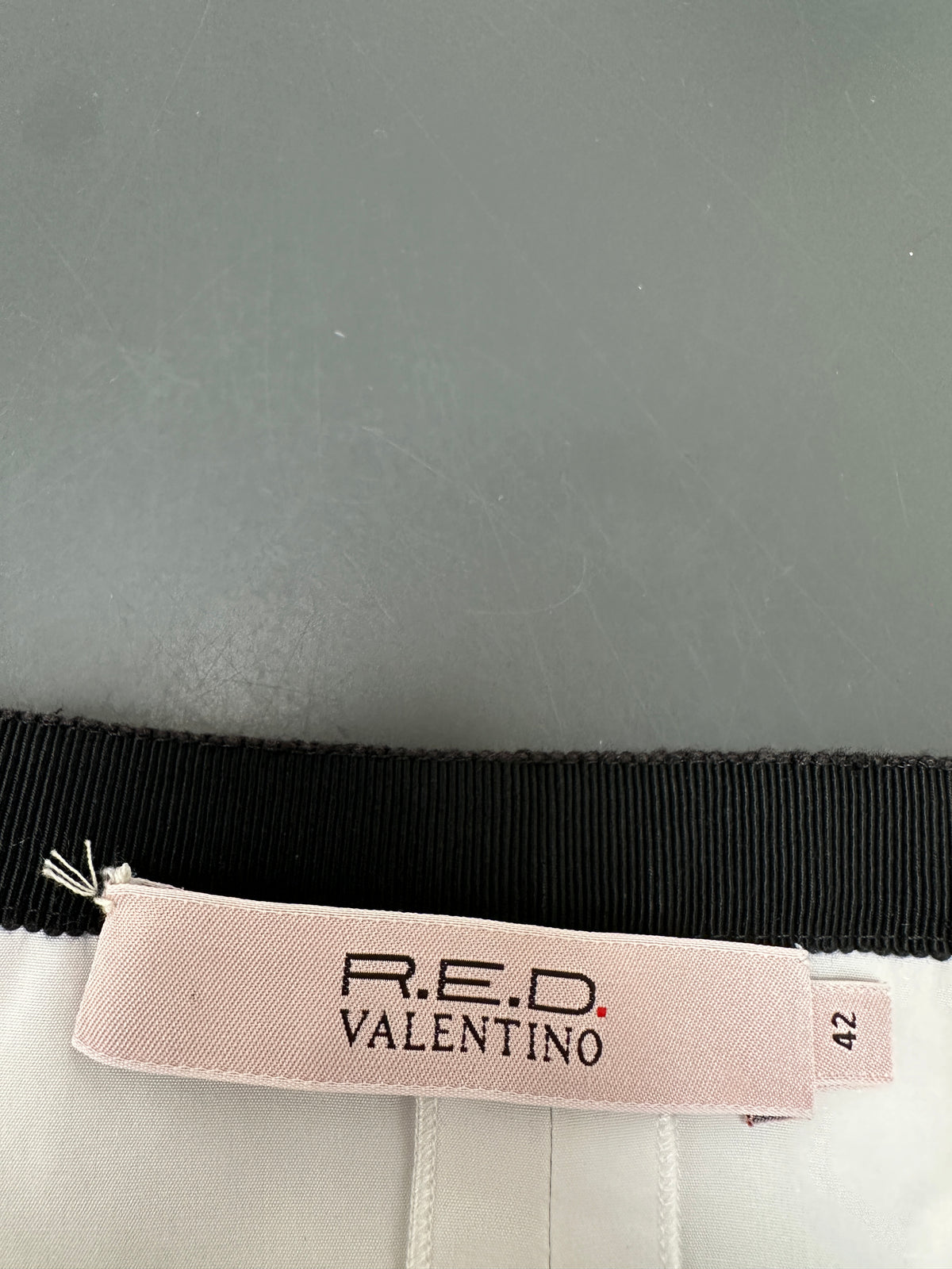 Red Valentino white lace dress - size 42