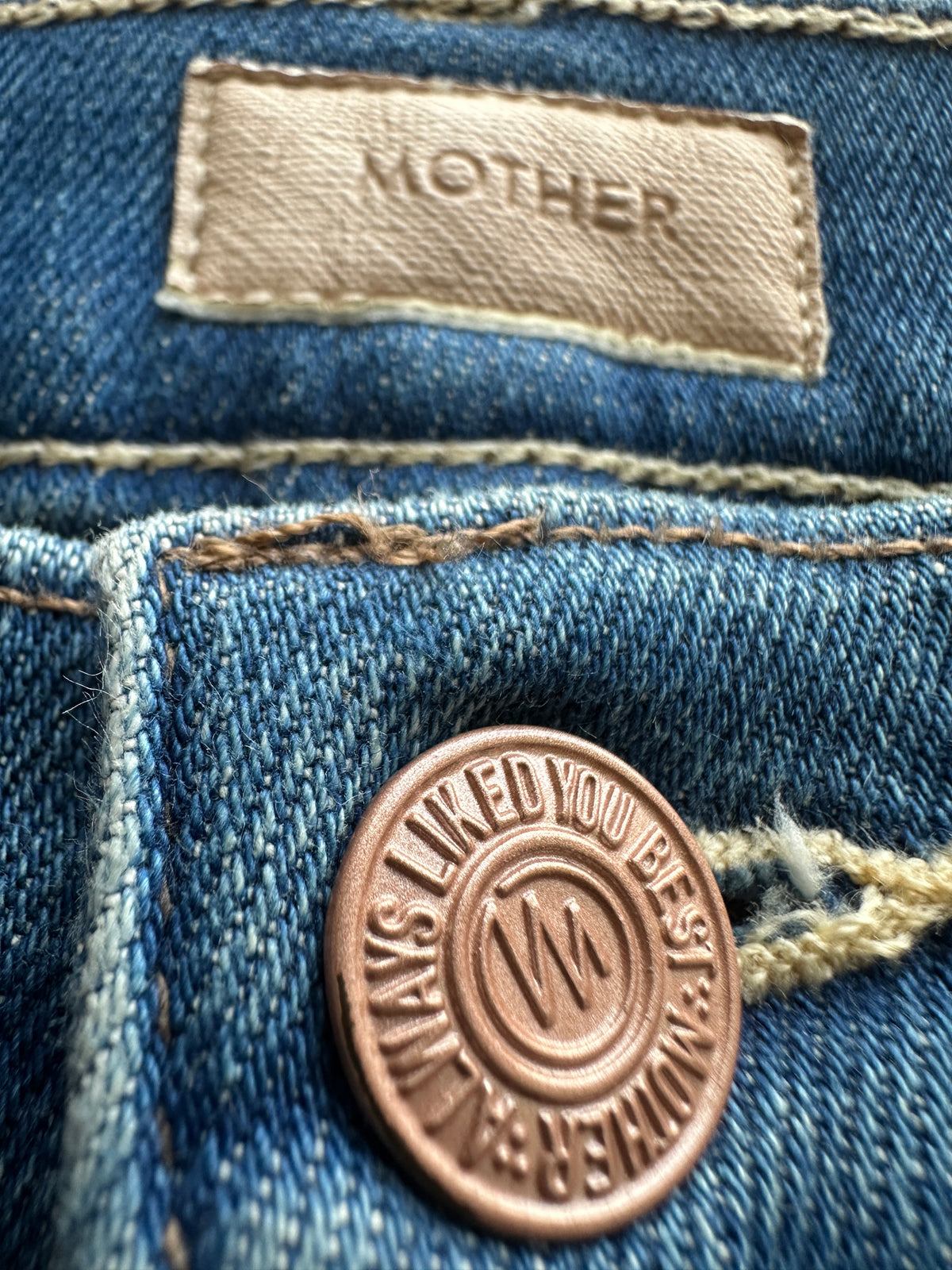 Mother the Weckinder blue Jean Bootcut - size 24