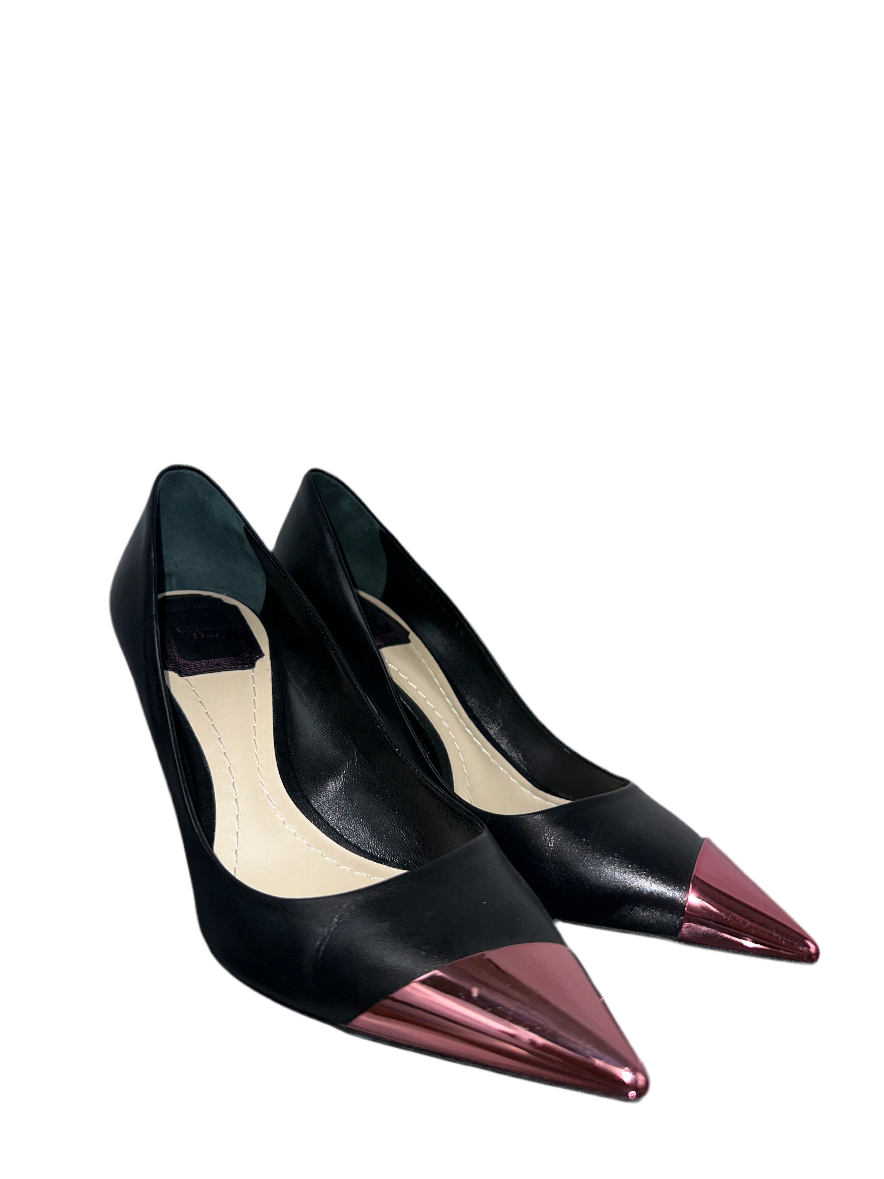 Dior black leather pump with metallic pink toe - size 36