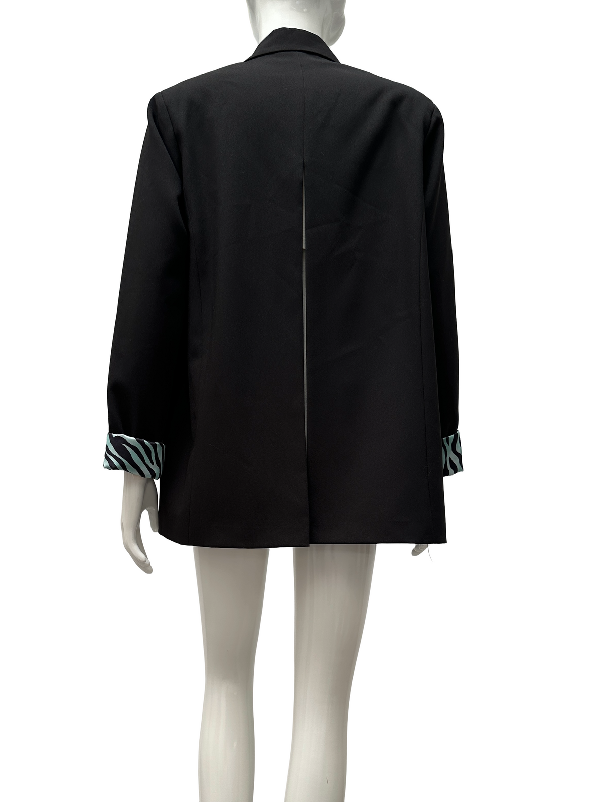 LeTrio black suit jacket open at the back - size 38