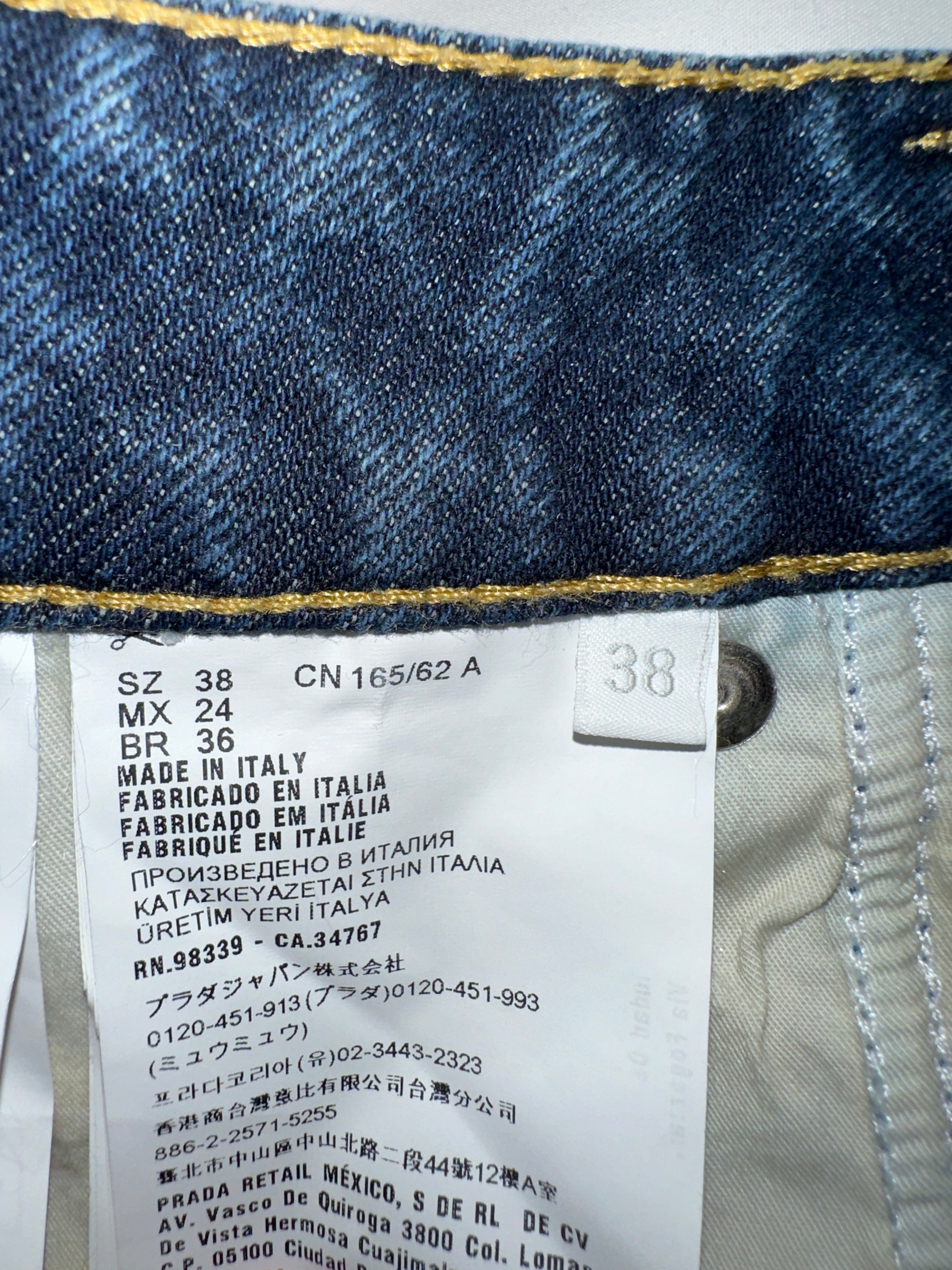 Prada denim mini skirt - size 34