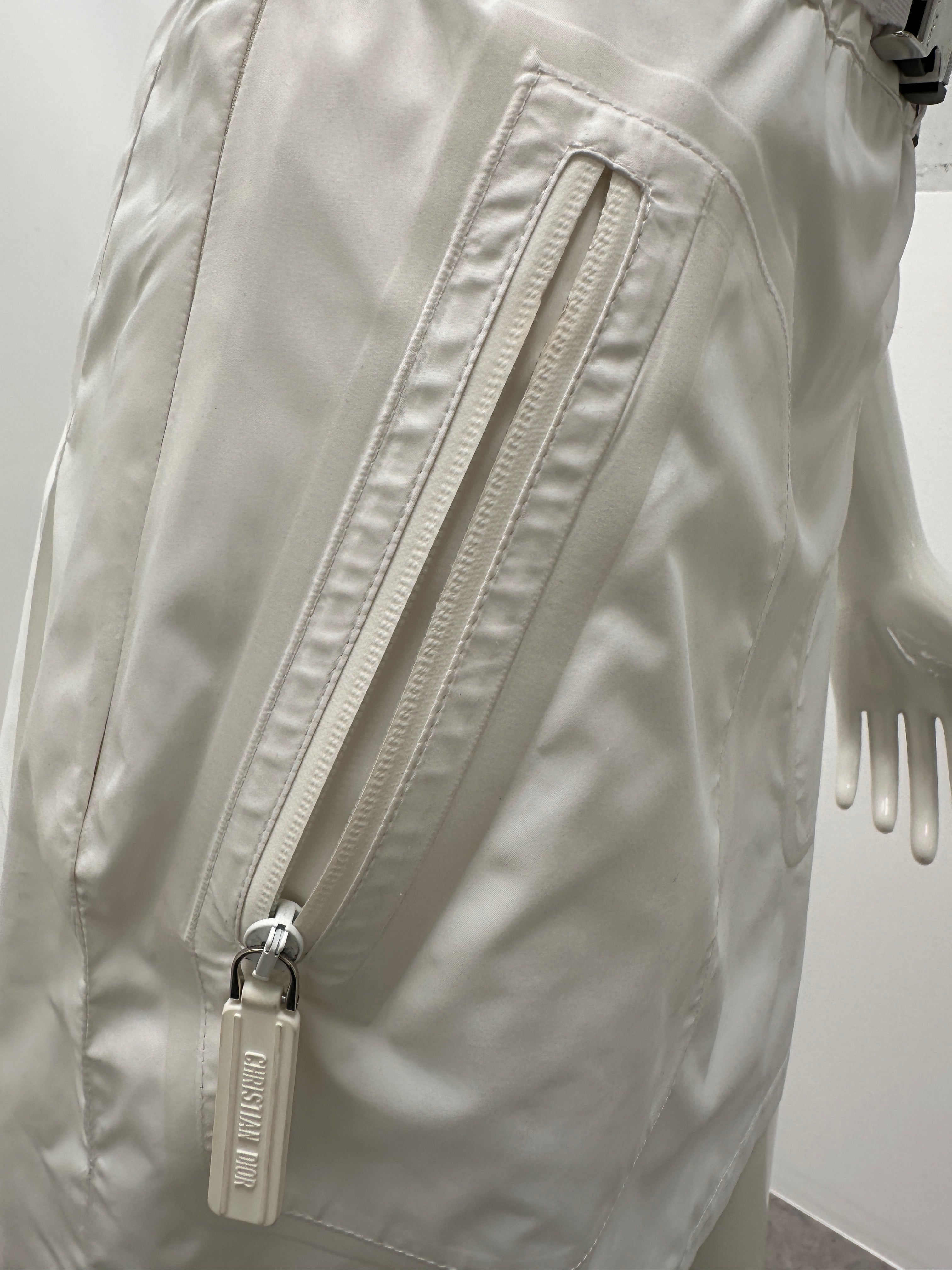 Dior white skirt silver belt - size 34