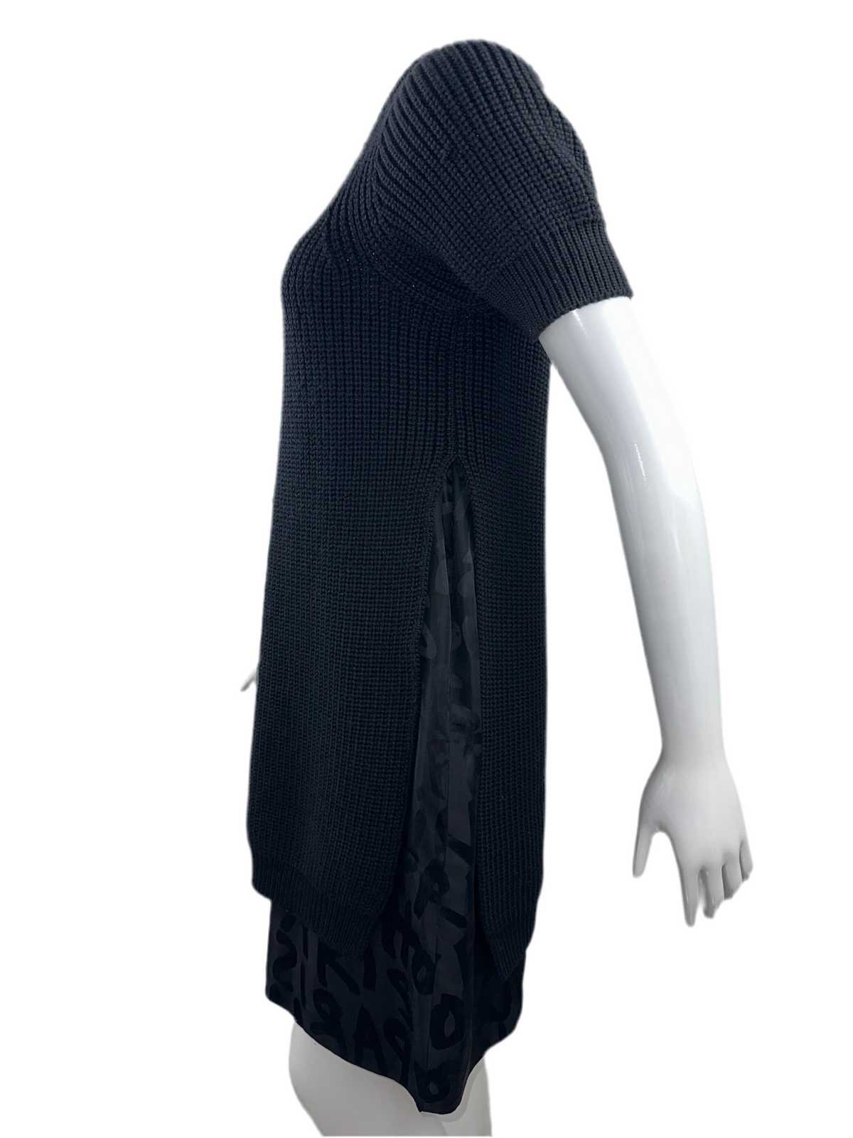 Louis Vuitton black wool dress with exposed side lining - size 34