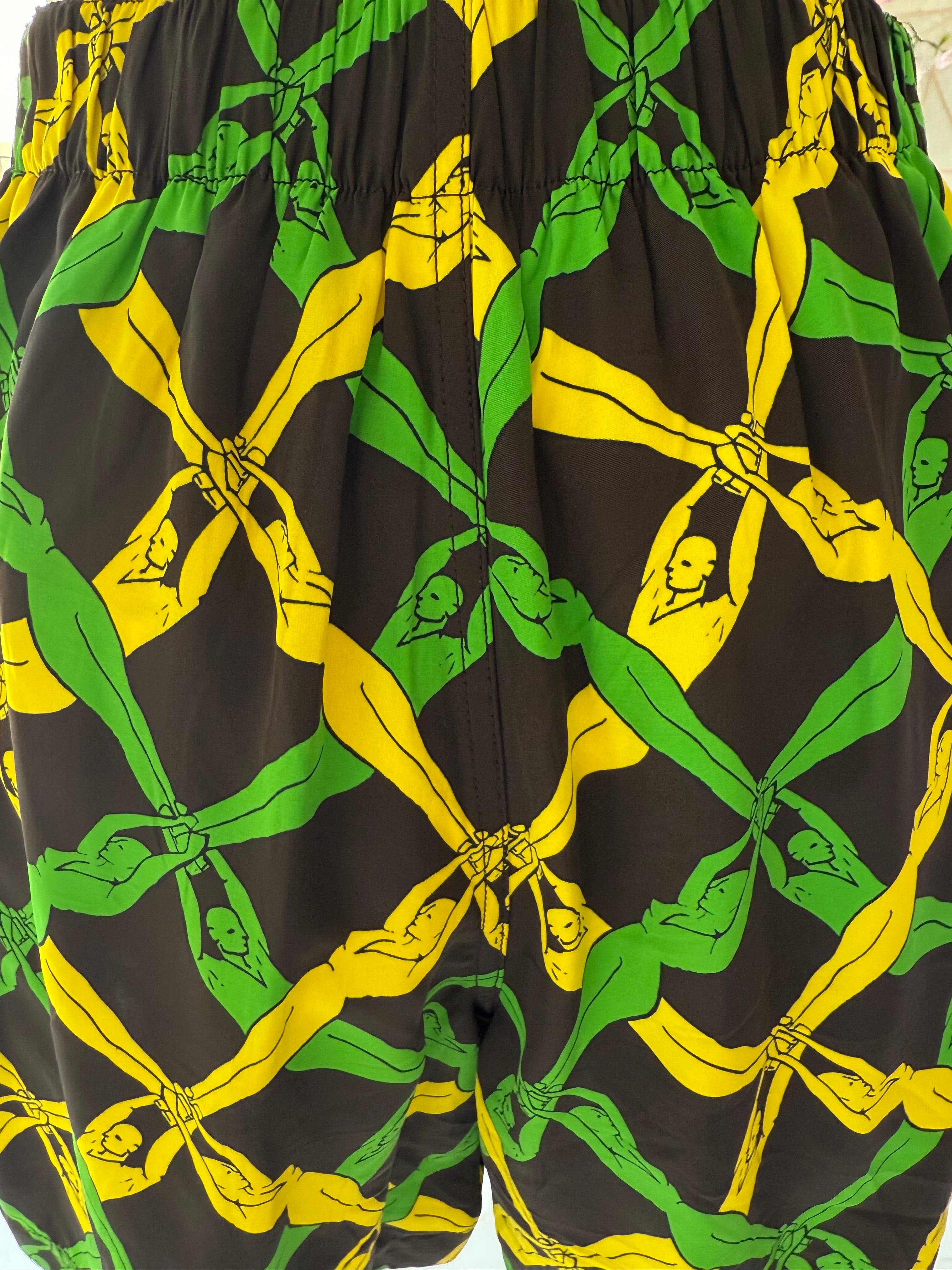Bottega Veneta fantasia print short - size 34