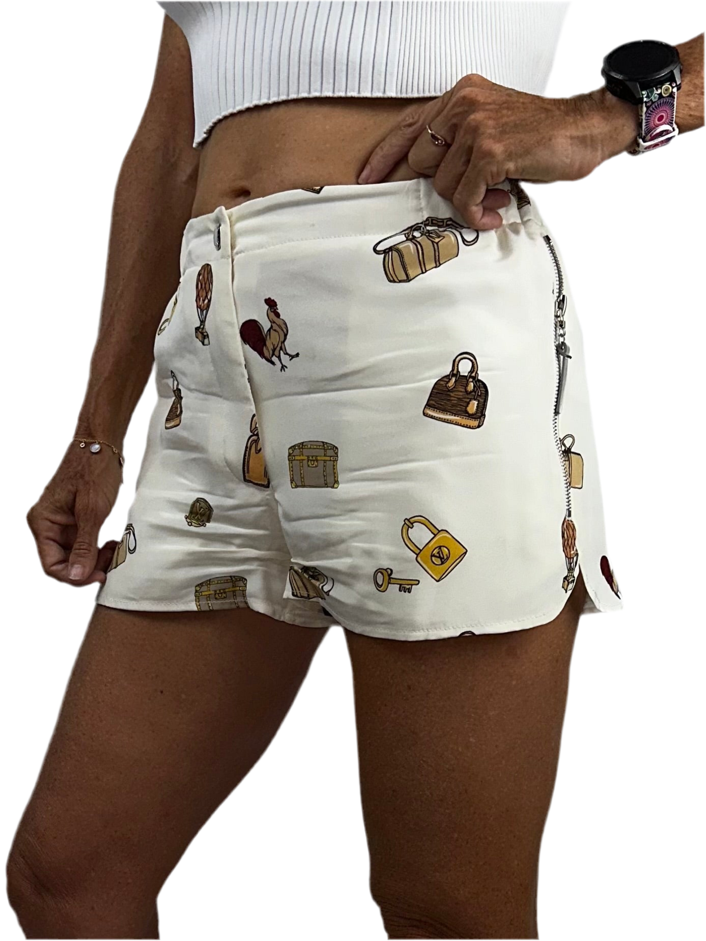 Louis Vuitton short beige with icon Louis Vuitton - size 34