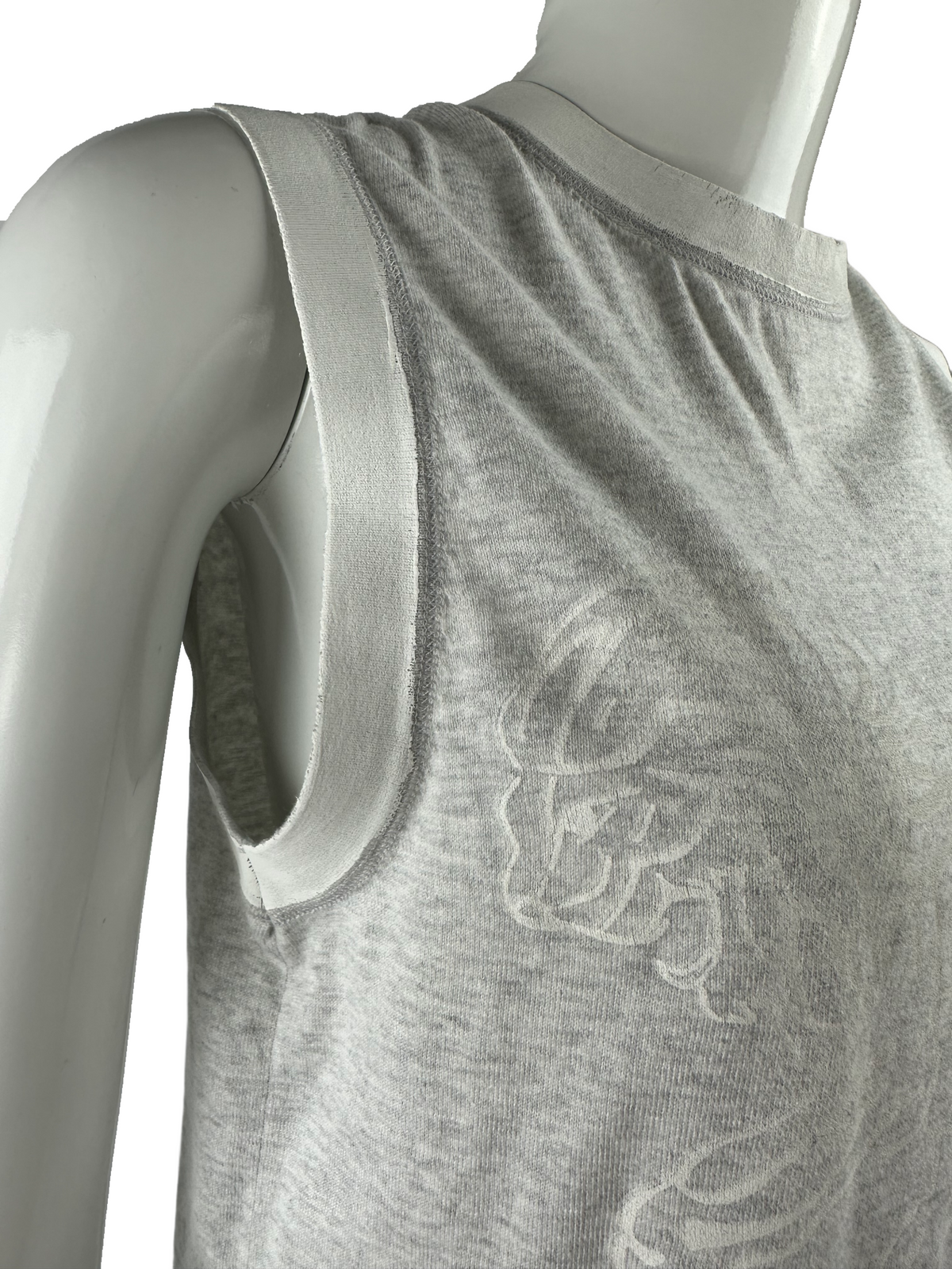 Chanel Grey top with white lion motif and white trim - size 34