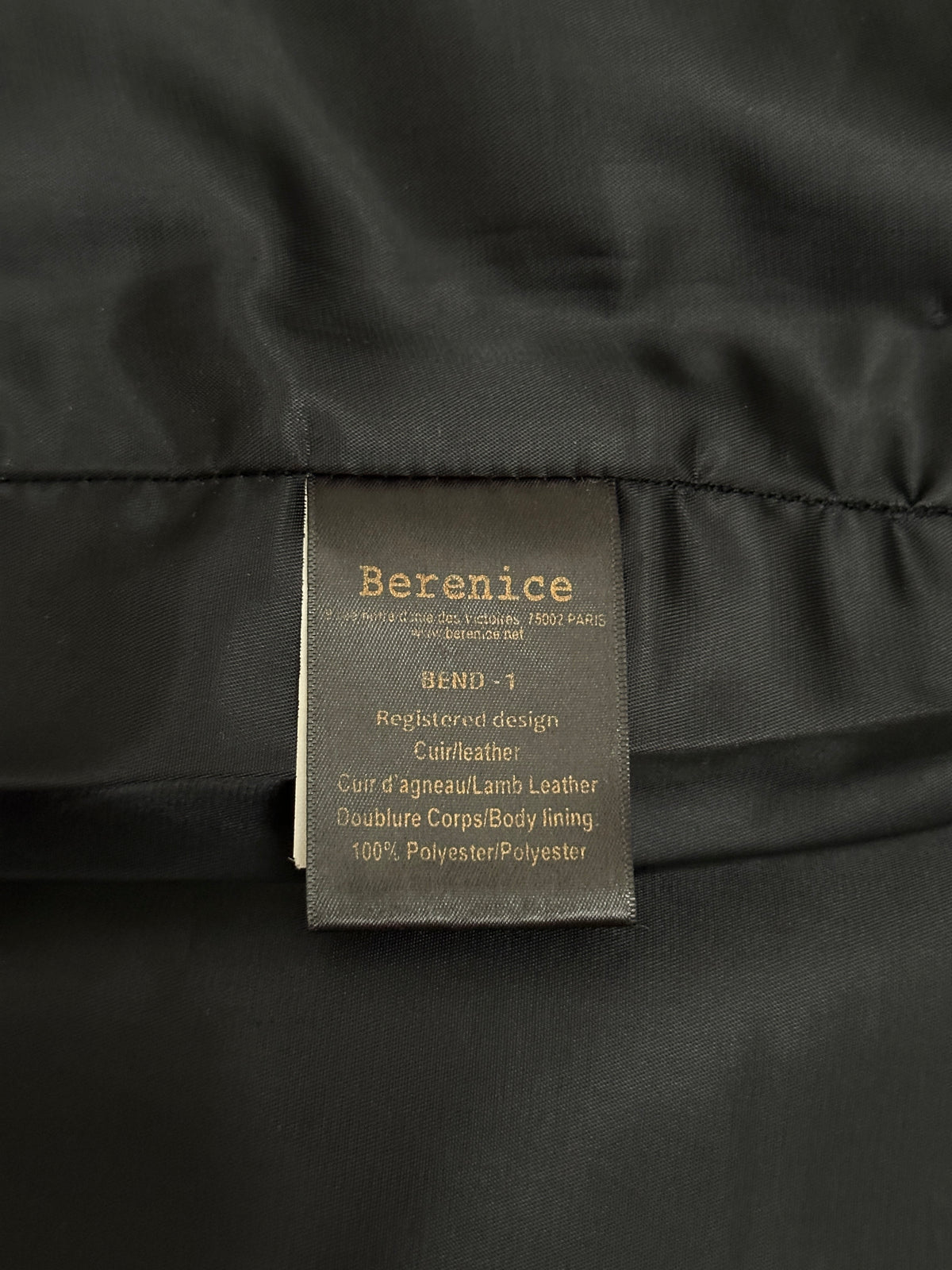 Berenice Black leather skirt with silver zip - size 36