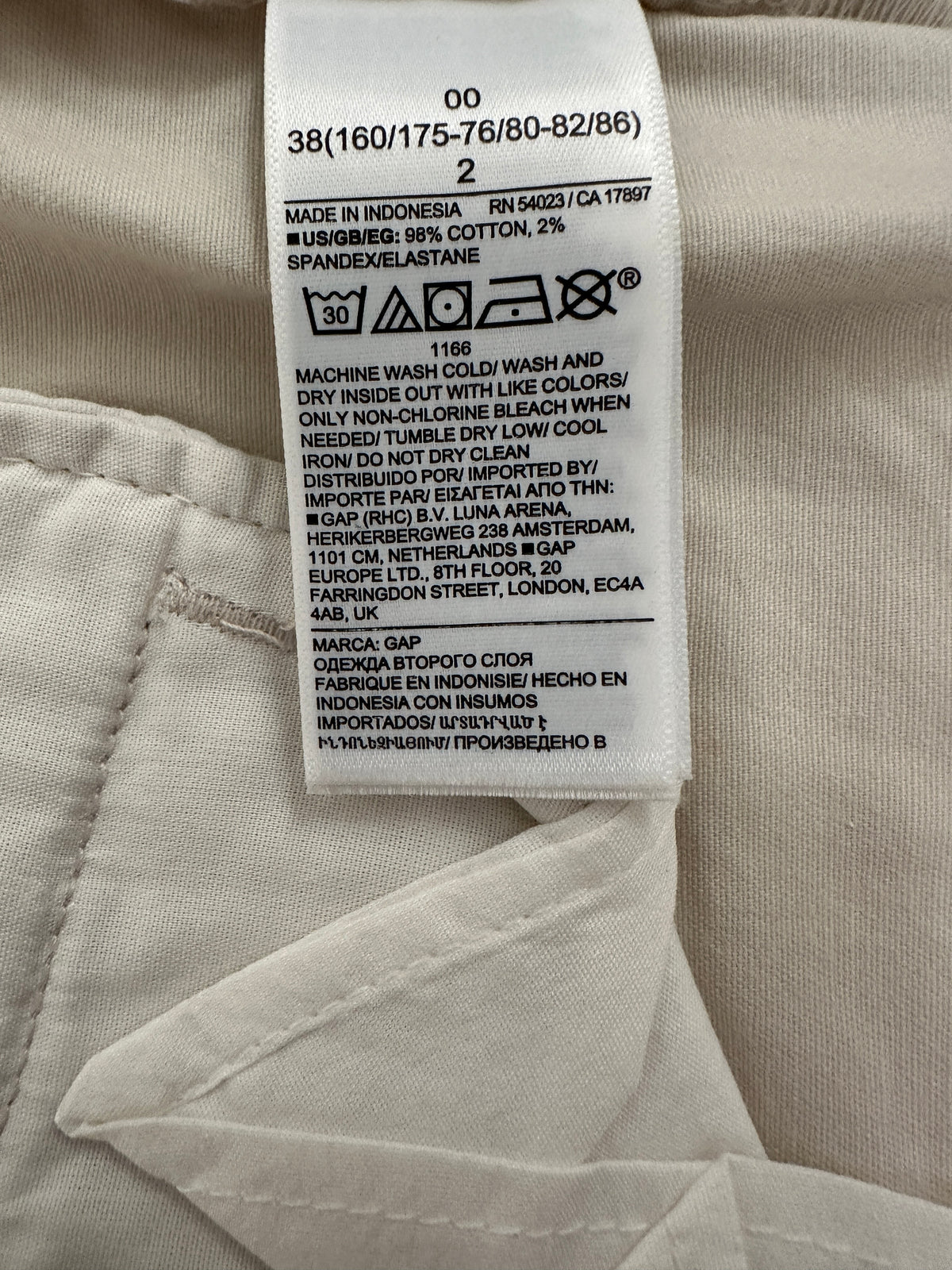Gap cream short - size 34