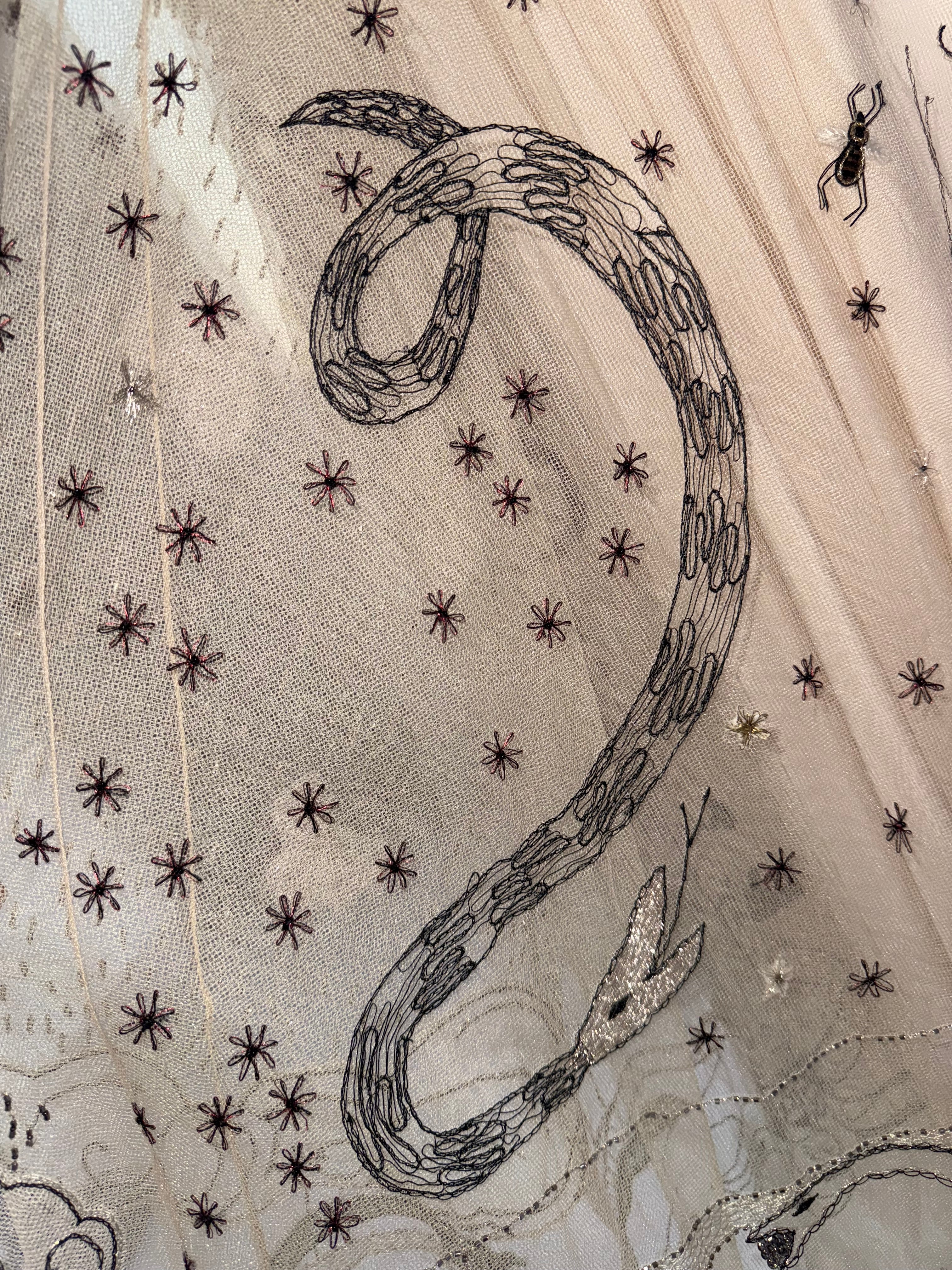 Dior long embroidered skirt - size 36