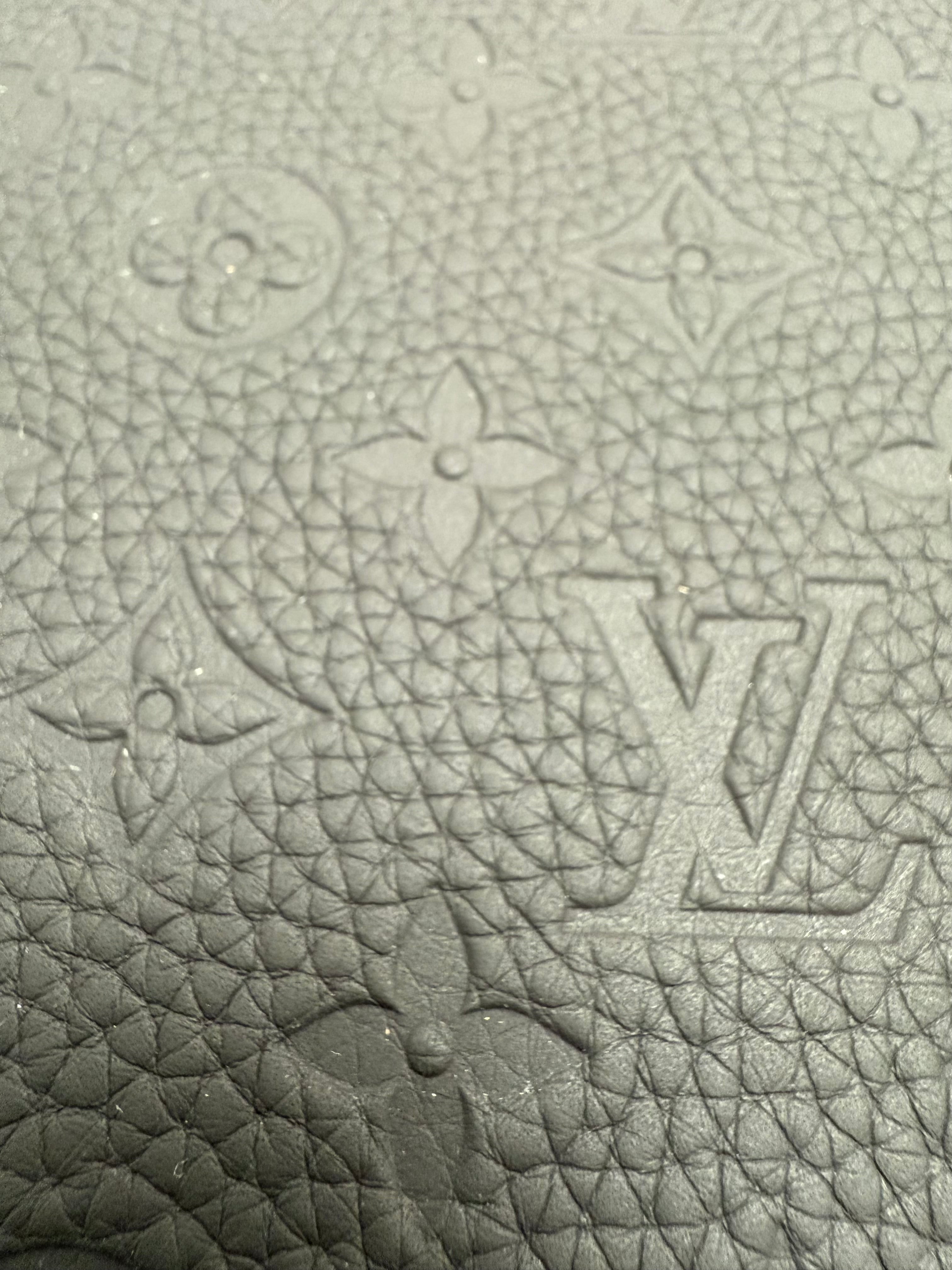 Louis Vuitton Horizon 55 Monogram Taurillon