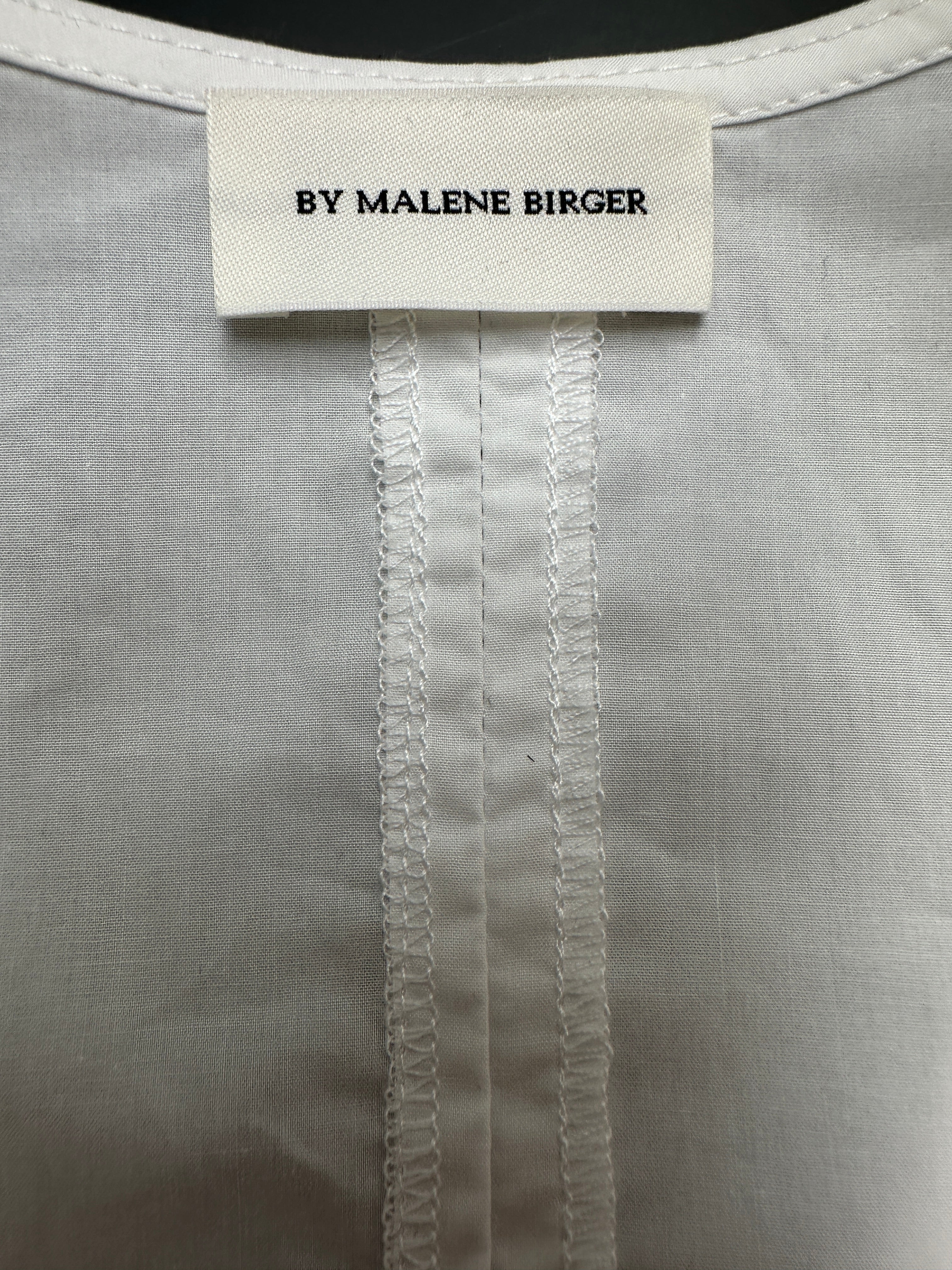 By Malene Birger white organic cotton v-neck blouse - size 38