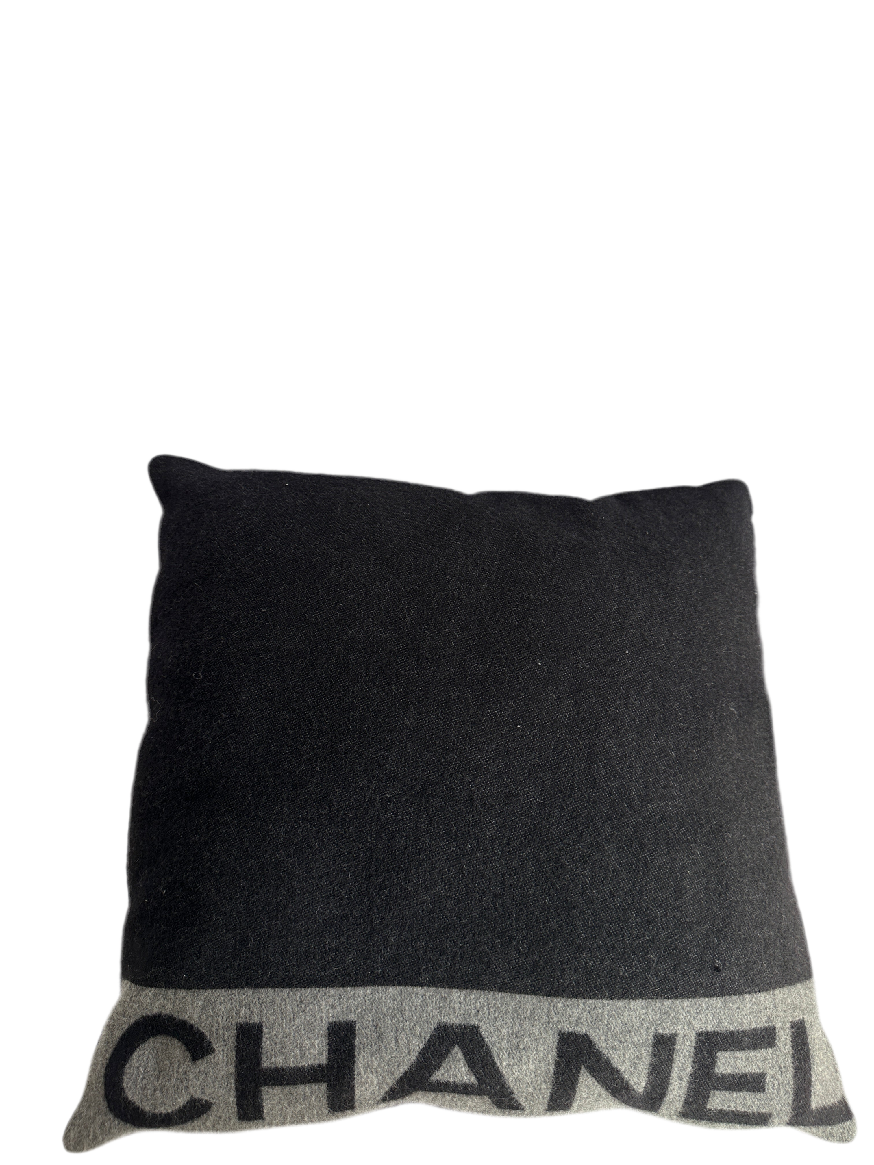 Chanel wool and cashmere pillow 47x44x7
