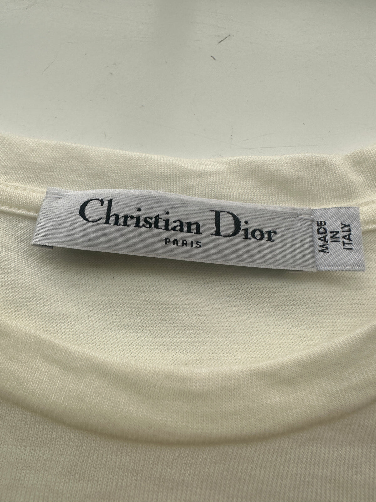 Dior beige gold T-shirt with "Dubai" inscription - size 36