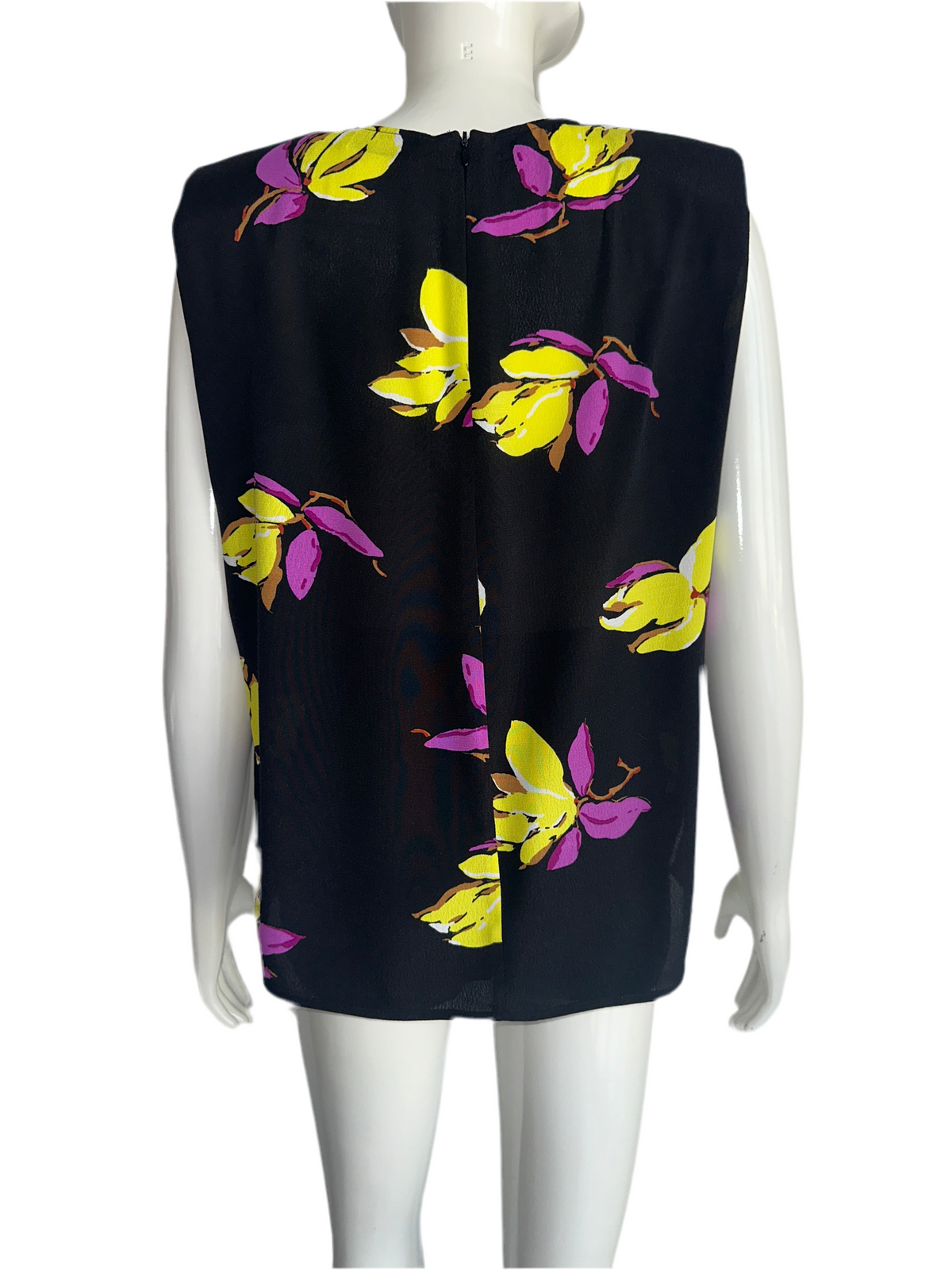 Essentiel Antwerp black top with flower motif epaulette - size 34