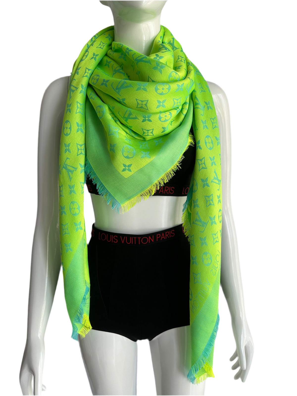 Louis Vuitton scarf green and blue monogram Louis Vuitton scarf green and blue monogram