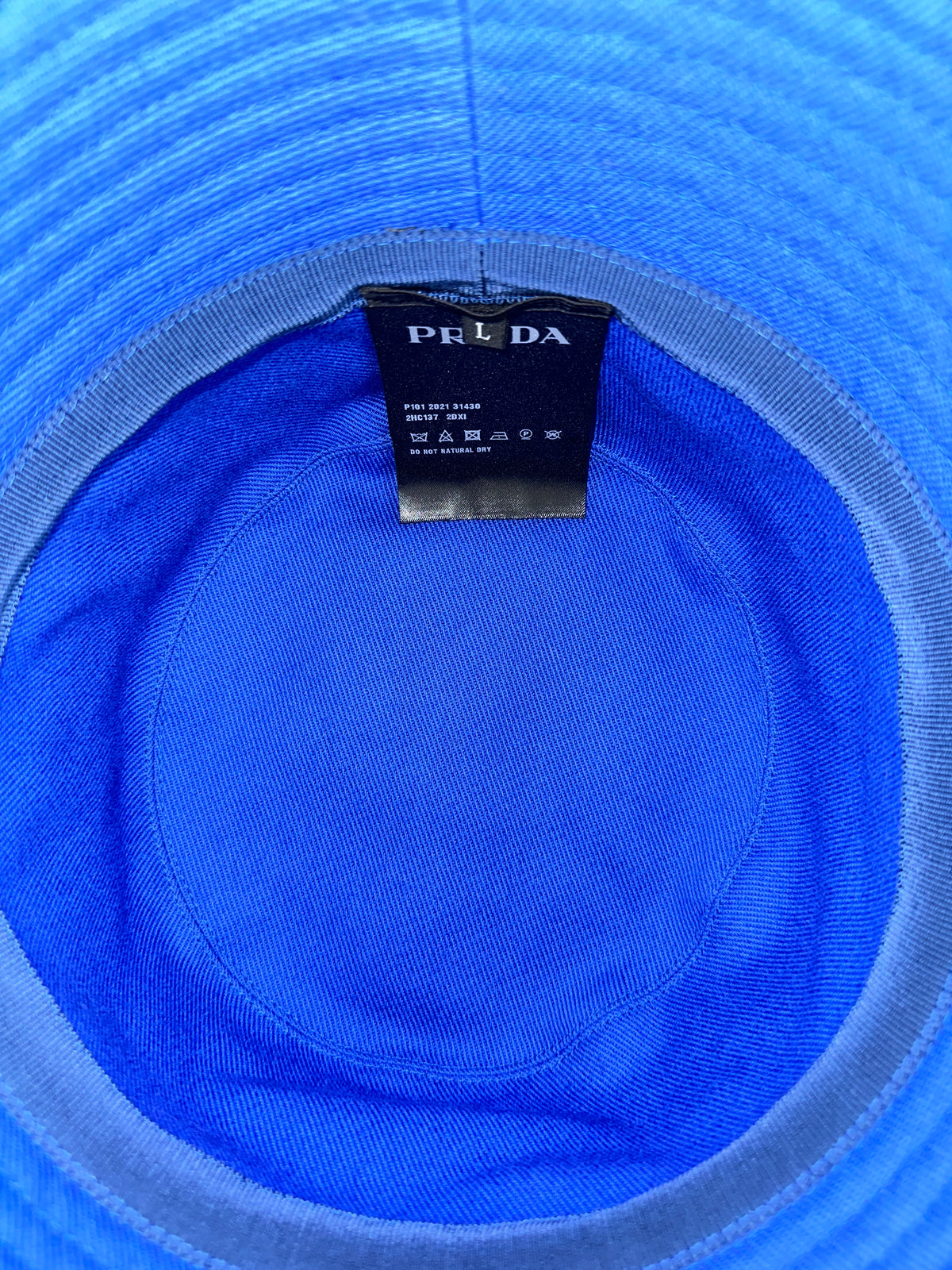 Prada blue logo plaque bucket hat - 59 cm