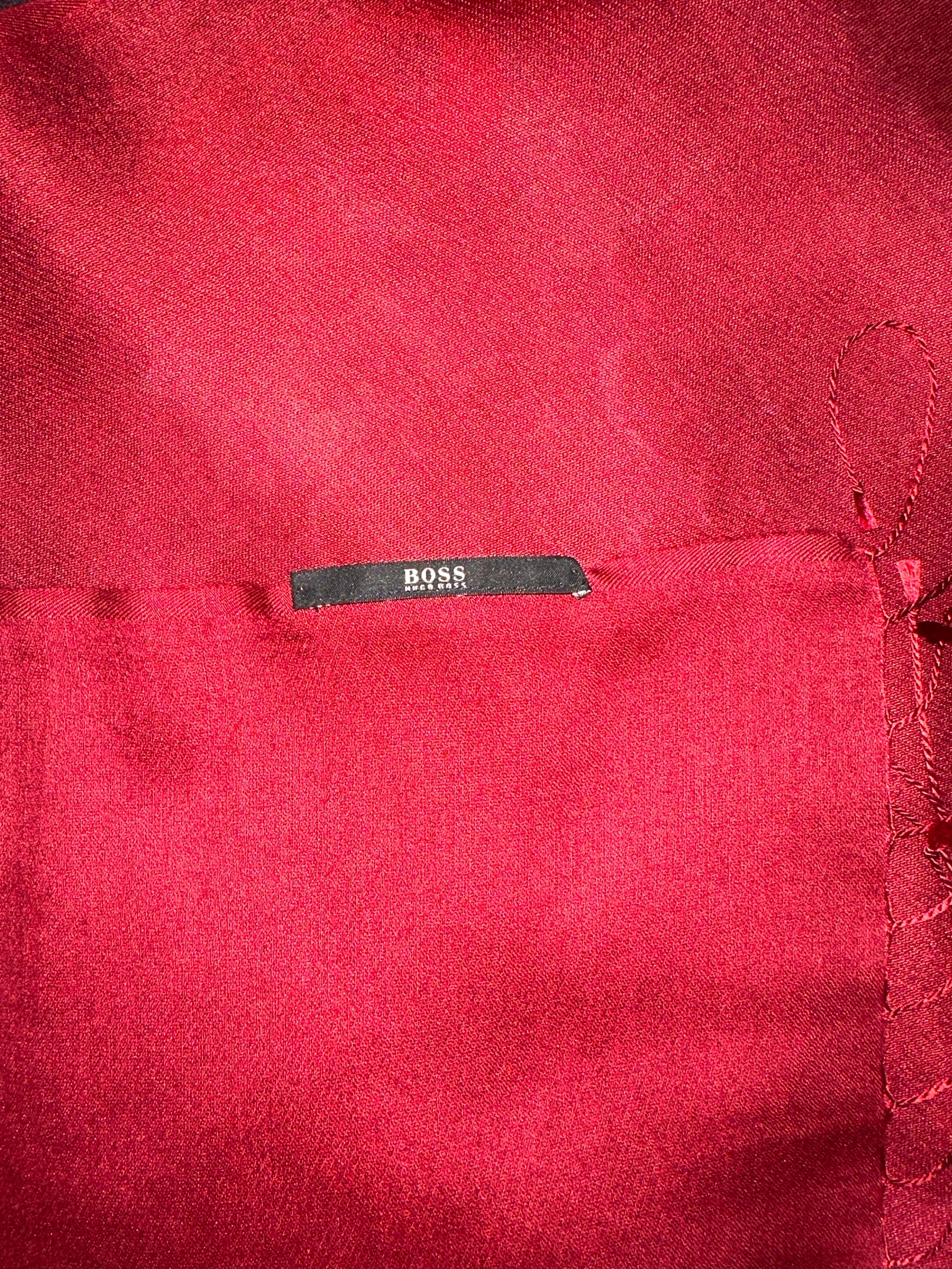 Hugo Boss red stole