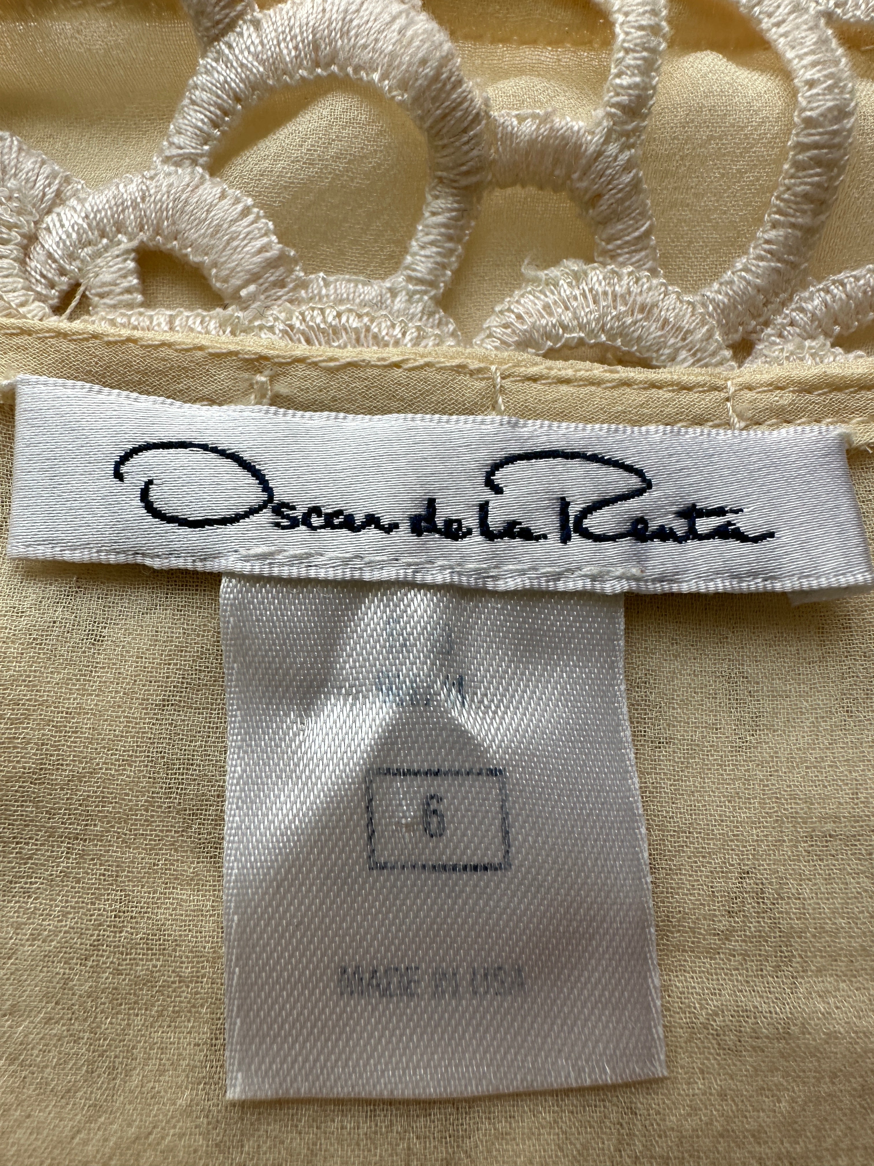 Oscar de la Renta ivory top with lace - size 38