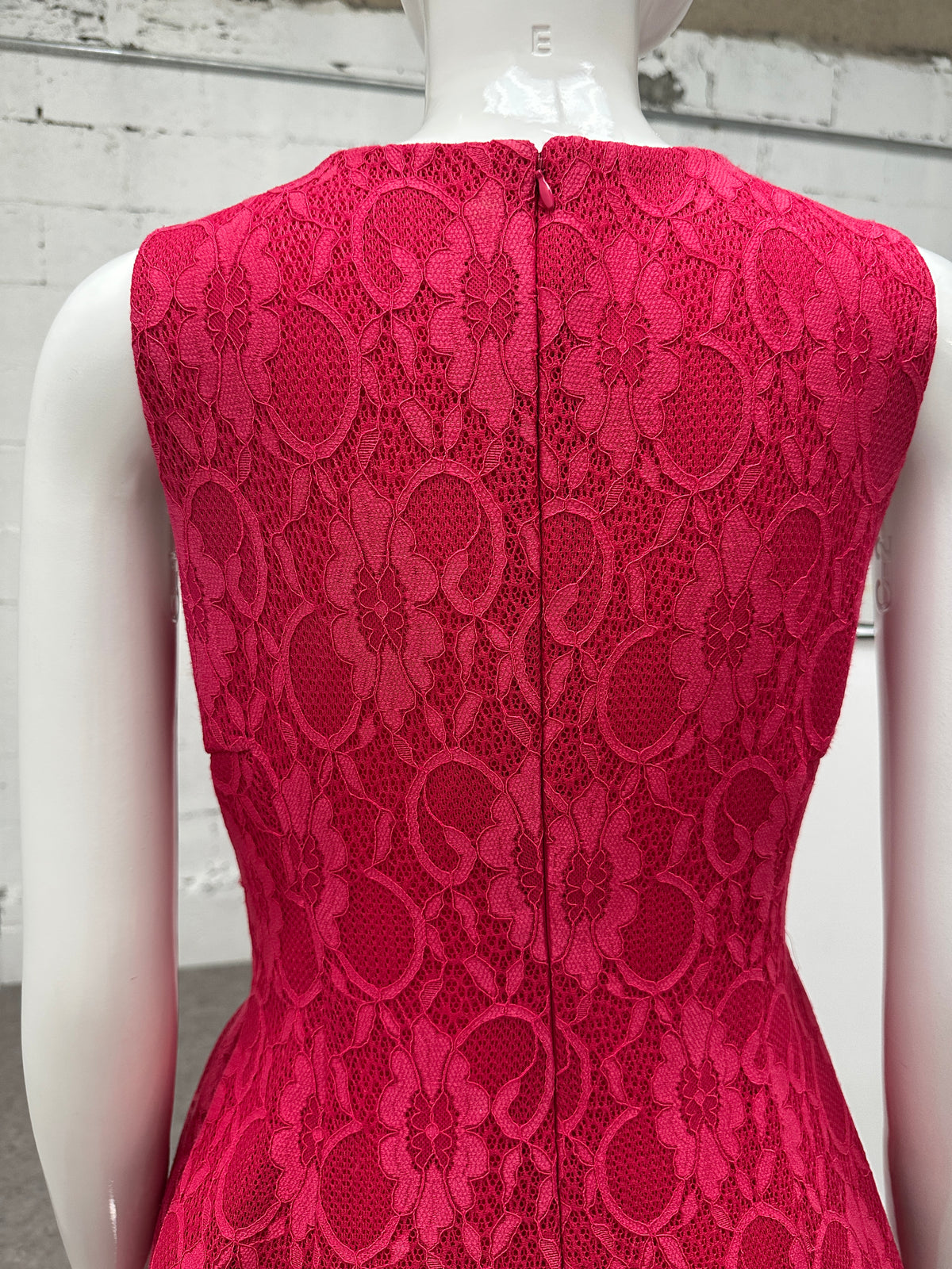 Calvin Klein pink floral lace dress - size 40