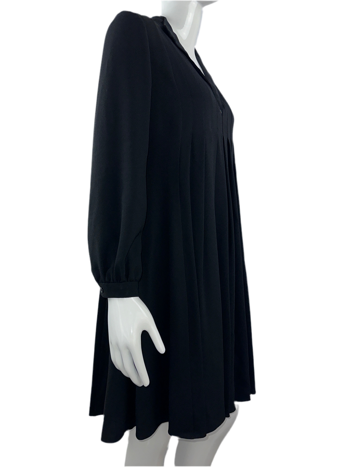 Dior black V-neck dress with pleats - size 34